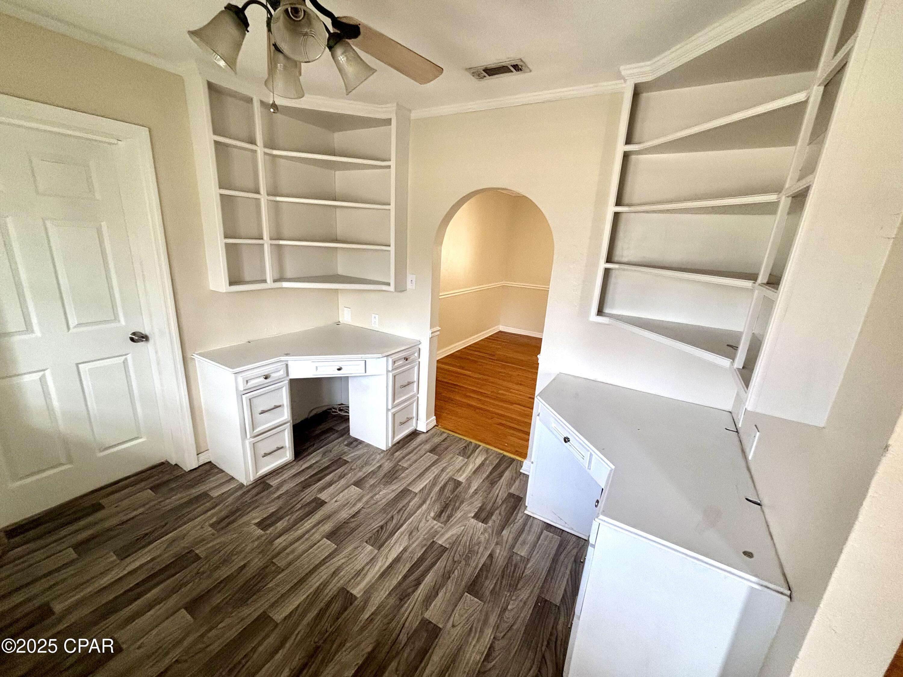 Image 11 For 1206 Buena Vista Boulevard