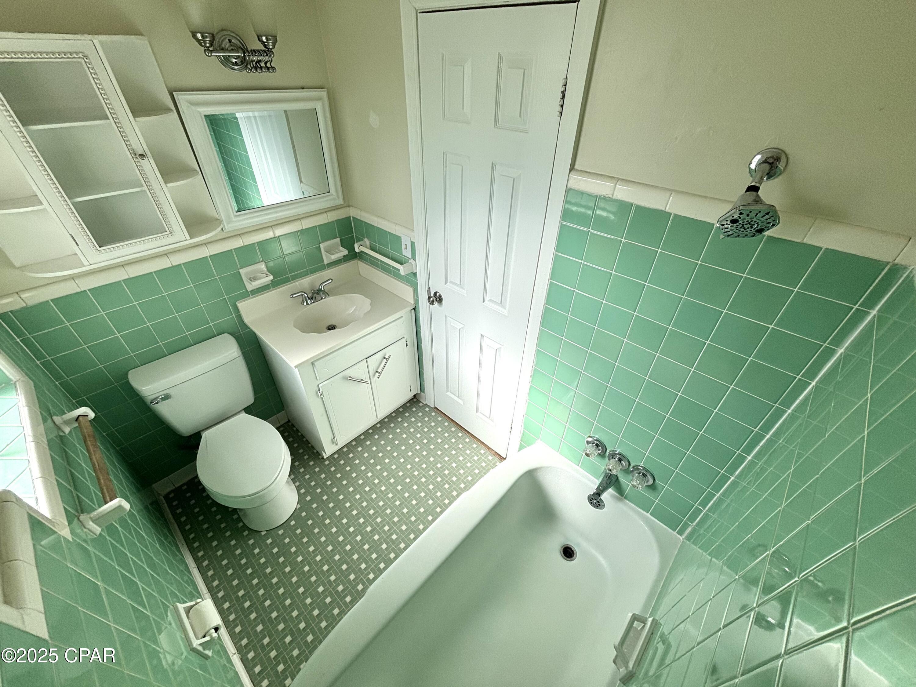 Image 24 For 1206 Buena Vista Boulevard