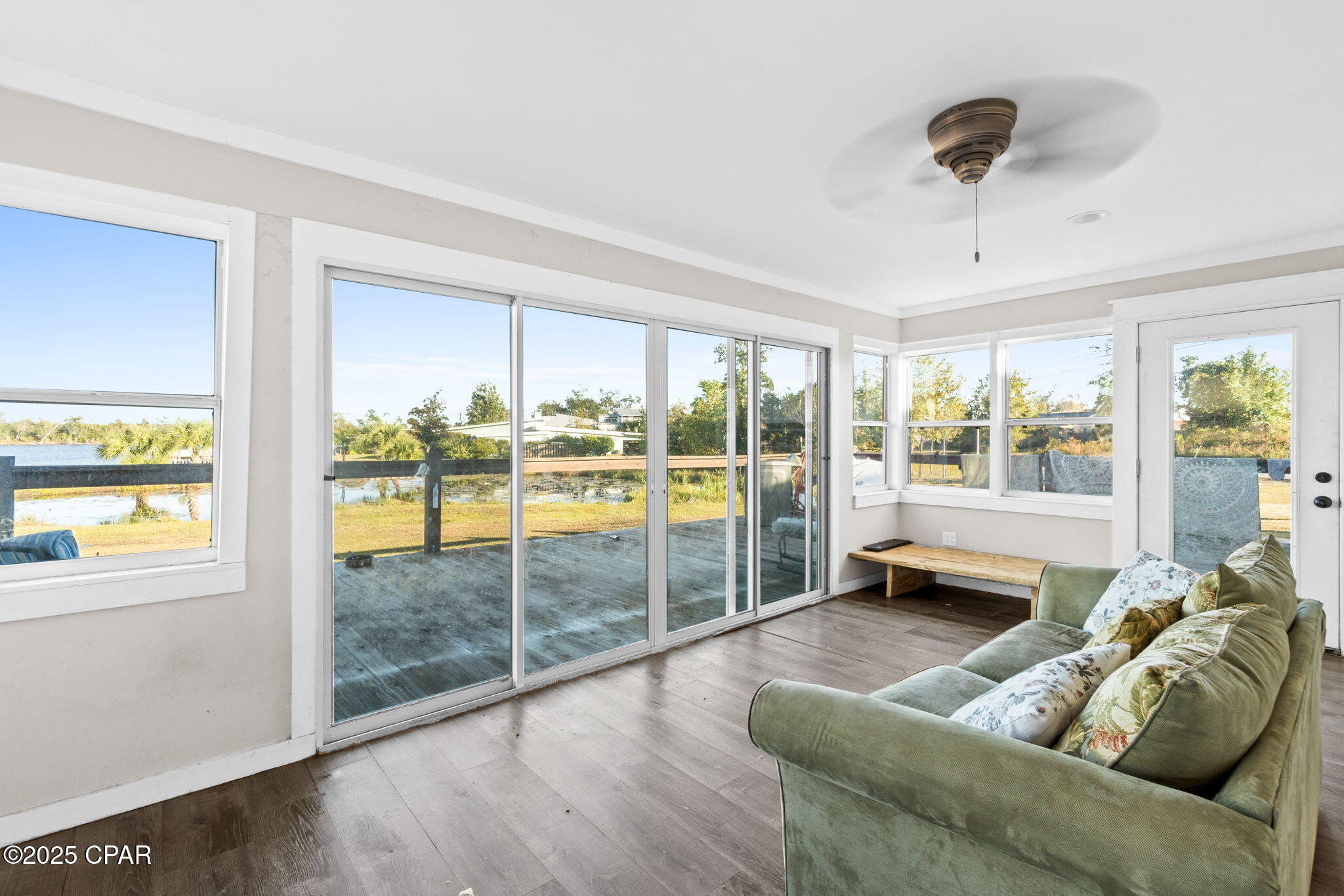 Image 17 For 1037 Bay Drive