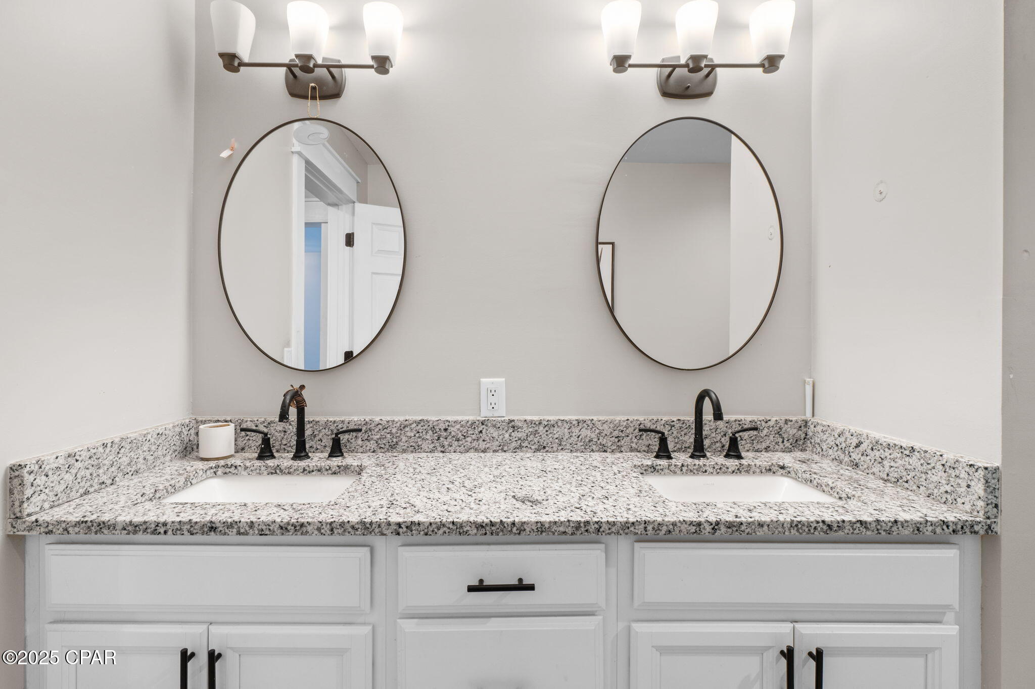 Image 33 For 1037 Bay Drive