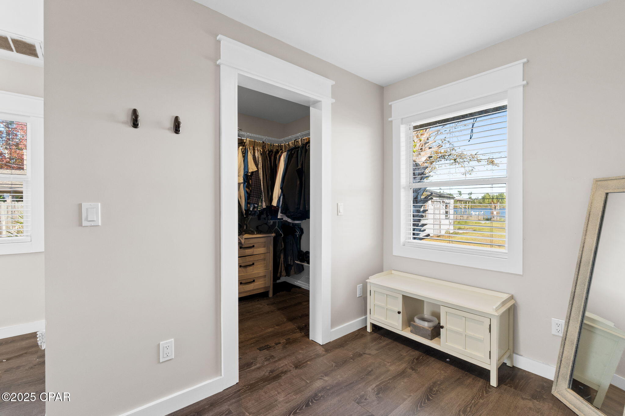 Image 38 For 1037 Bay Drive