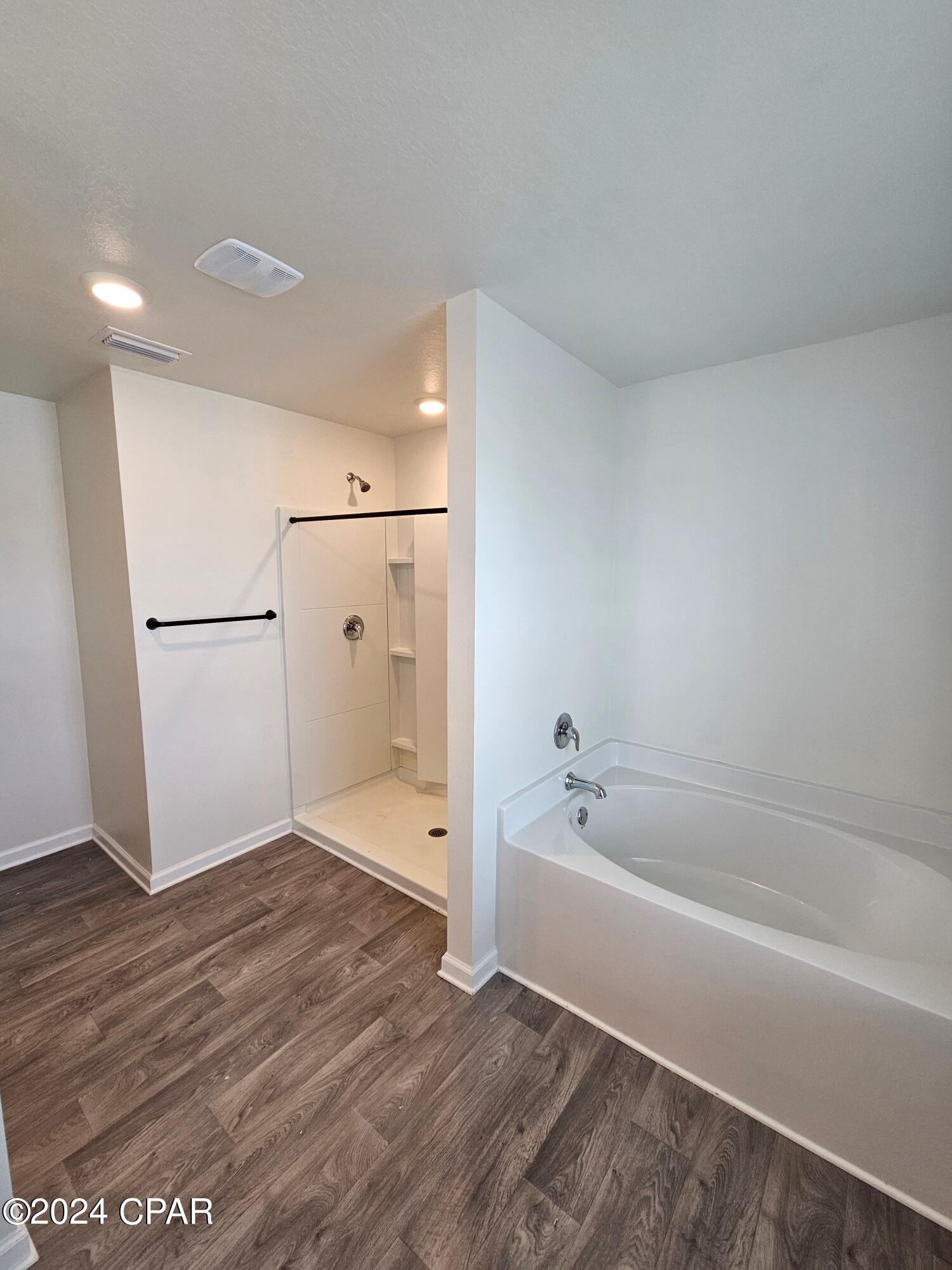 Image 28 For 504 Albert Meadow Lane