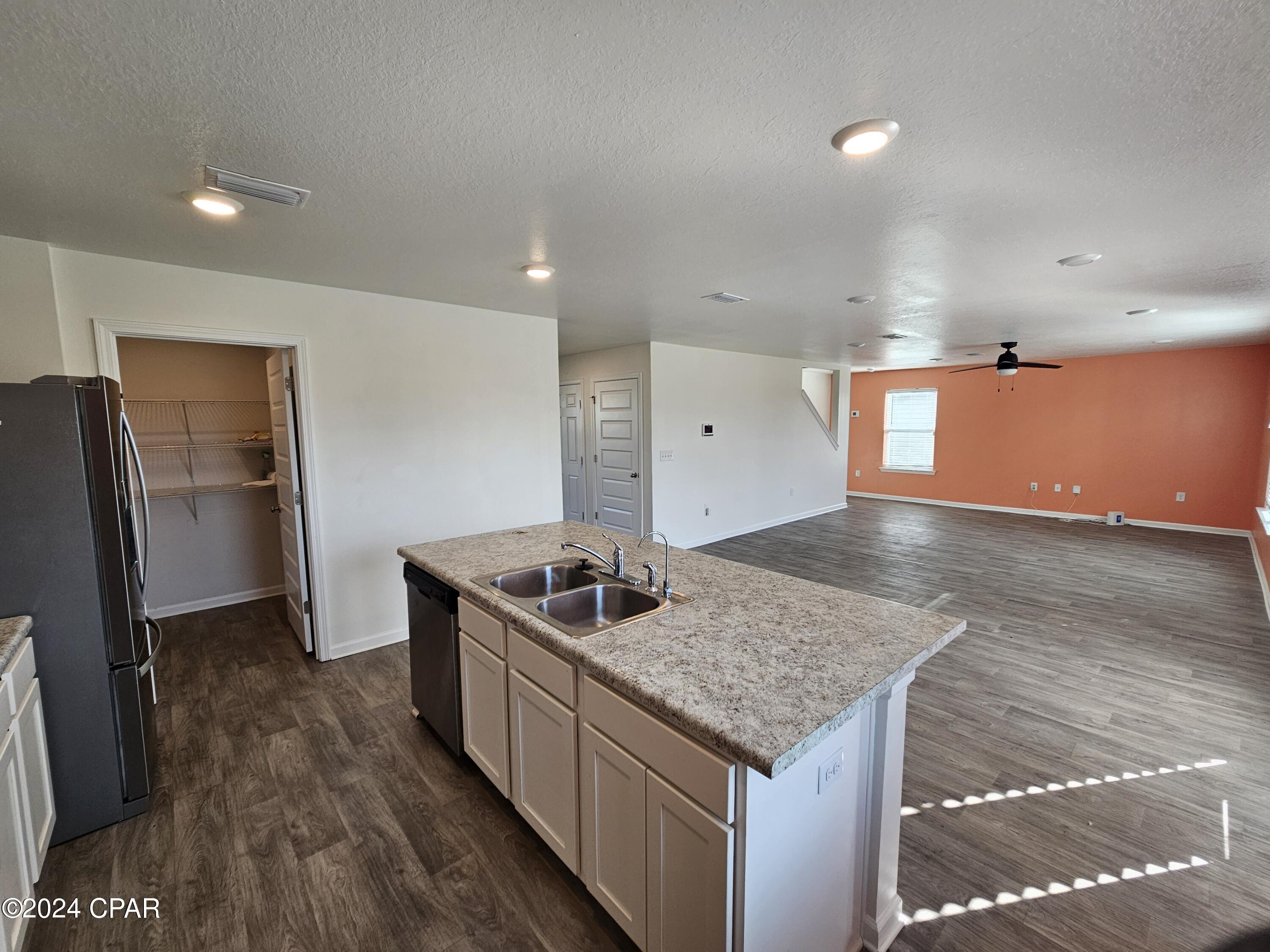 Image 8 For 504 Albert Meadow Lane