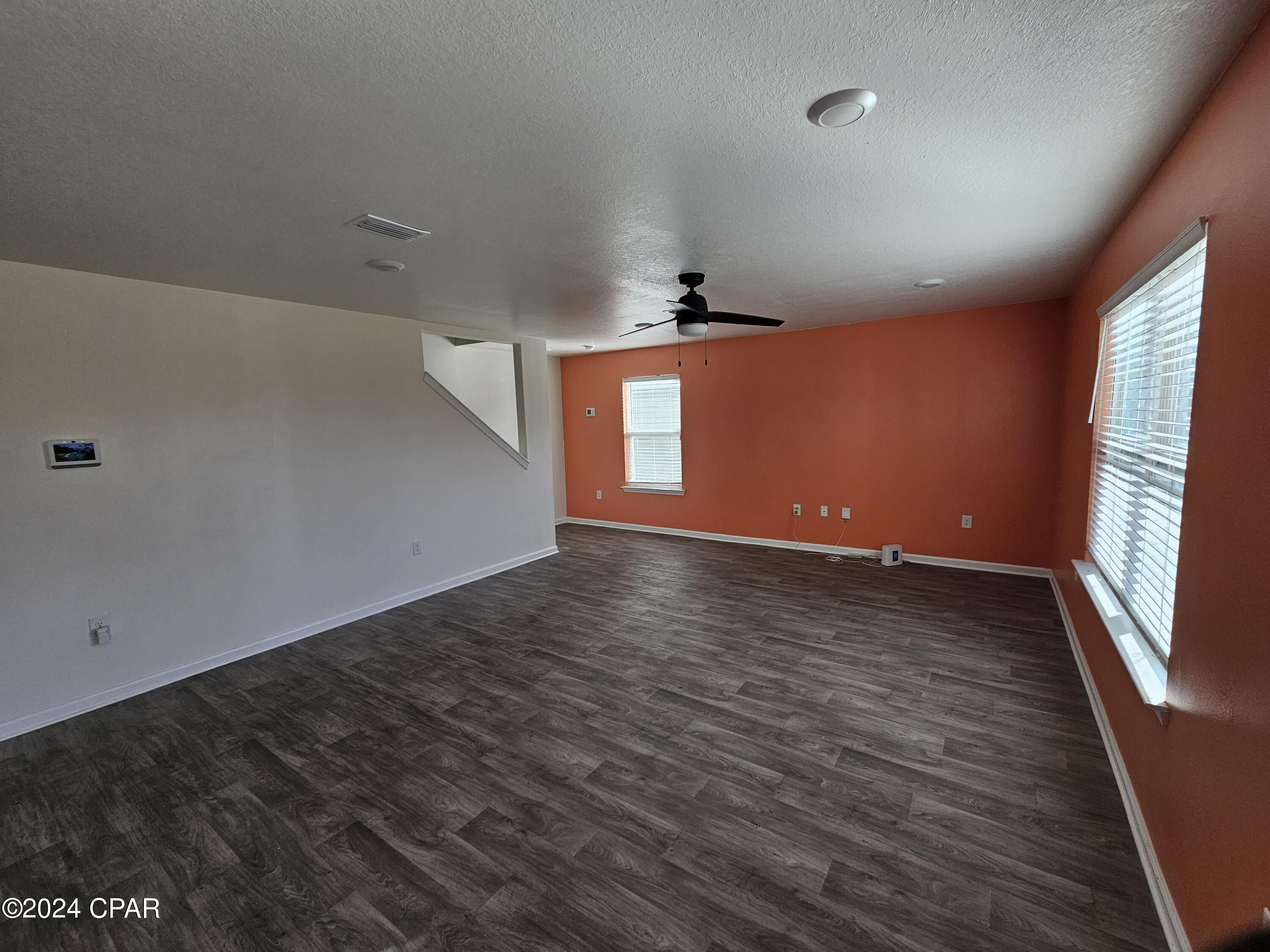 Image 9 For 504 Albert Meadow Lane