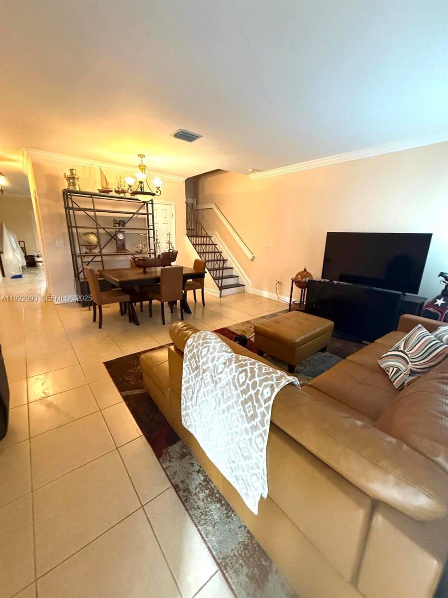 Towngate Condo Eight