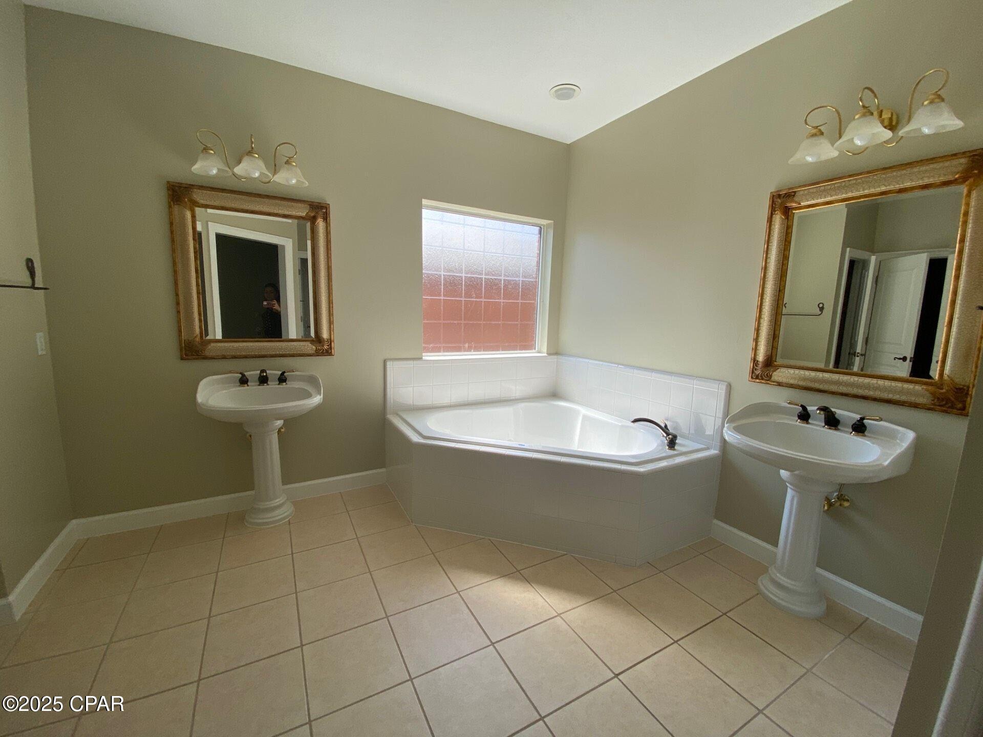 Image 11 For 2011 Tupelo Court