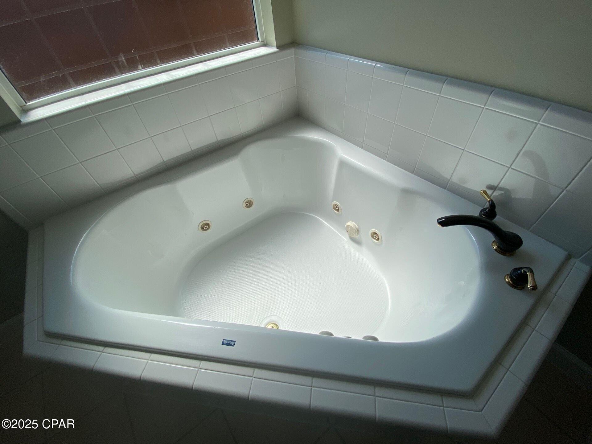 Image 18 For 2011 Tupelo Court