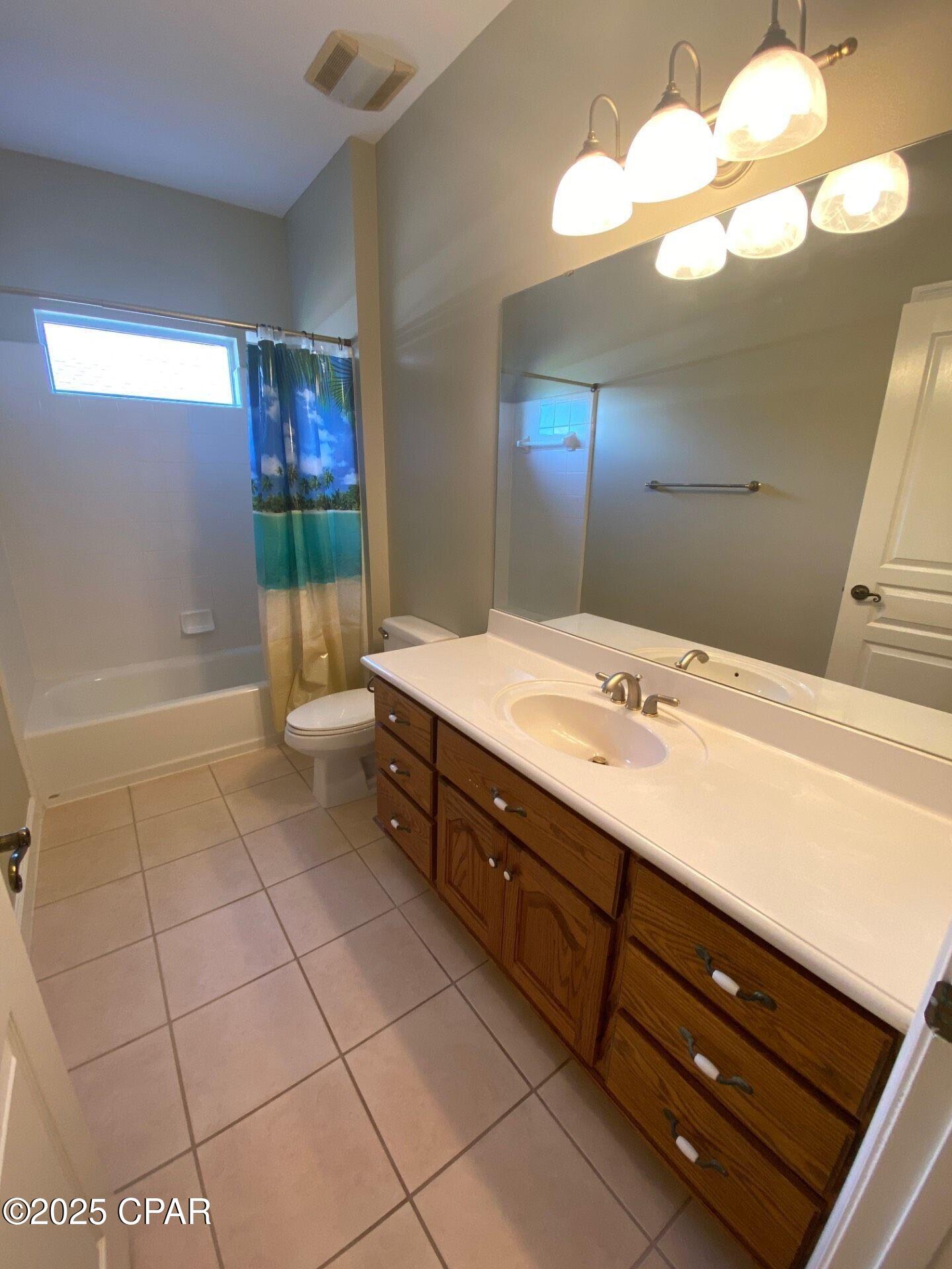 Image 7 For 2011 Tupelo Court