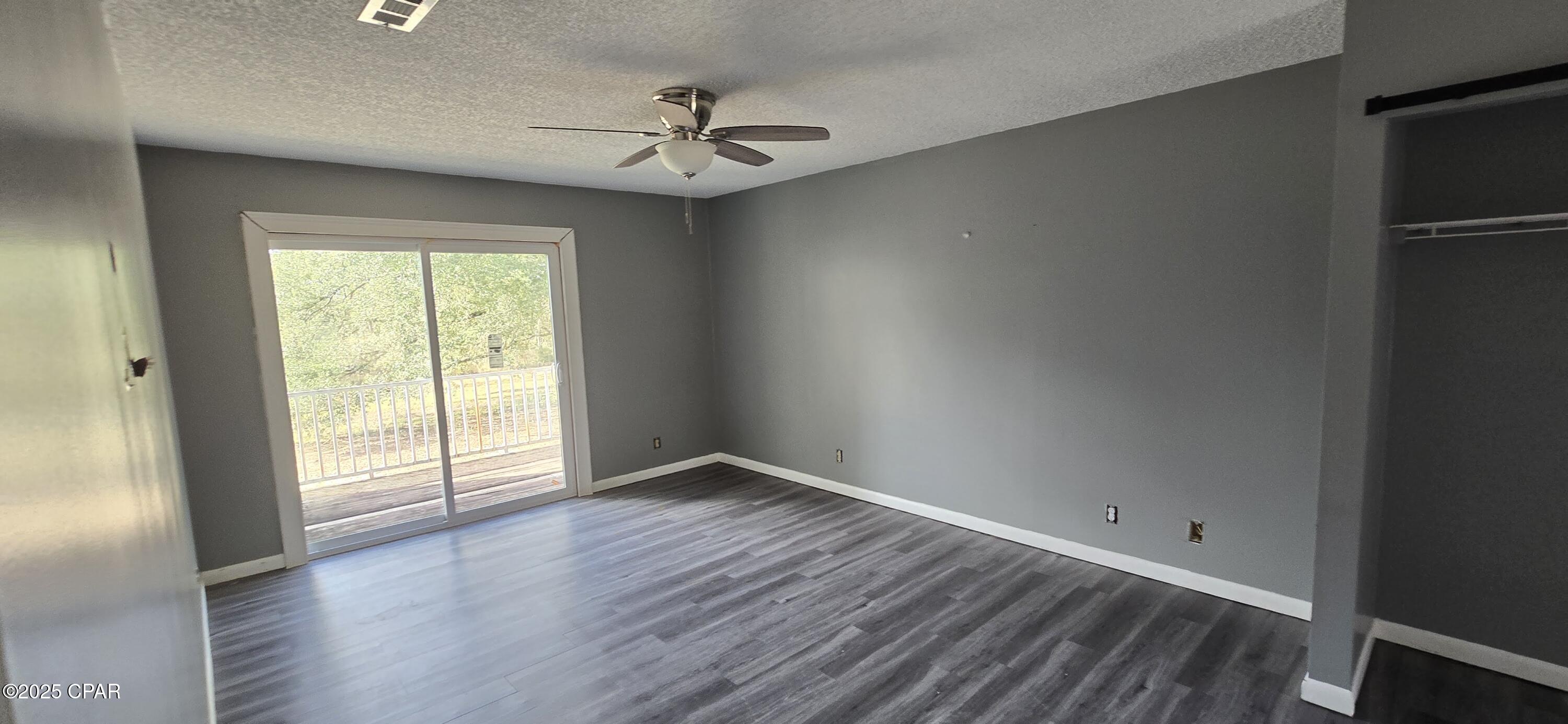 Image 10 For 632 Carver Circle