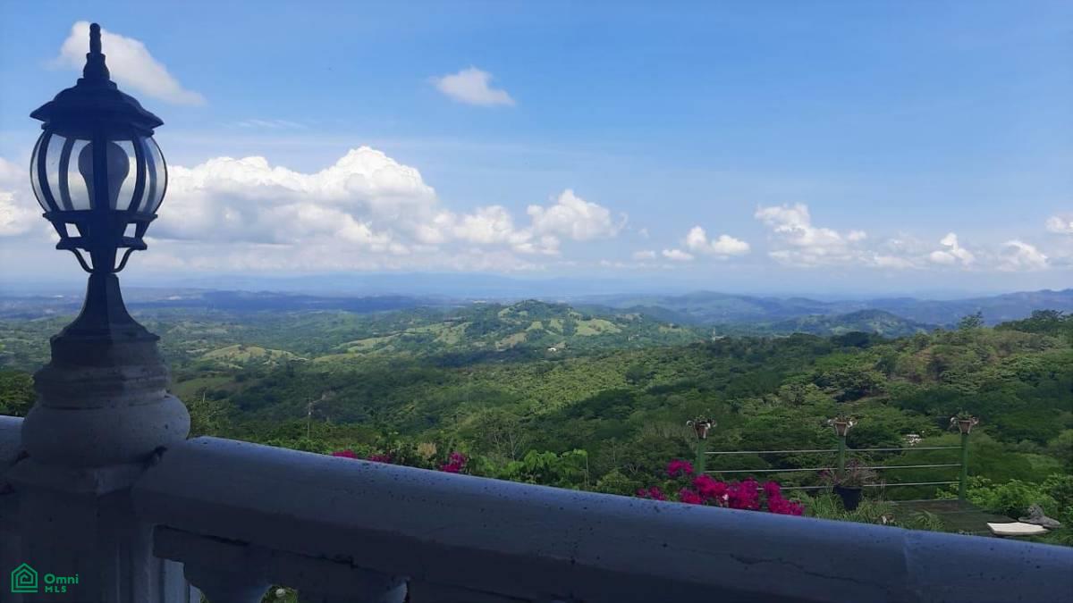 5 bed Single Family Homes For Sale in San Ramón, Alajuela