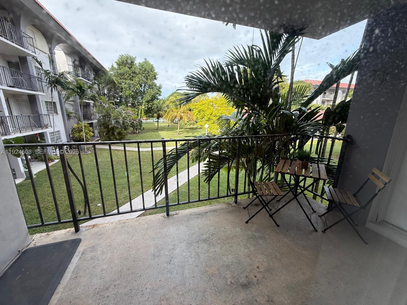 Granada Dadeland Condo