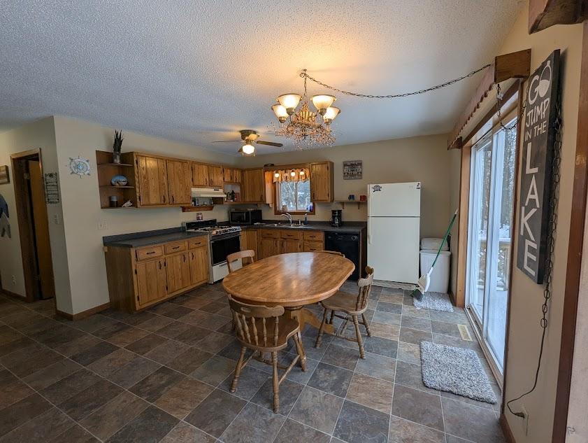 Undocumented Lake Property 120 Fayette St Photo 8