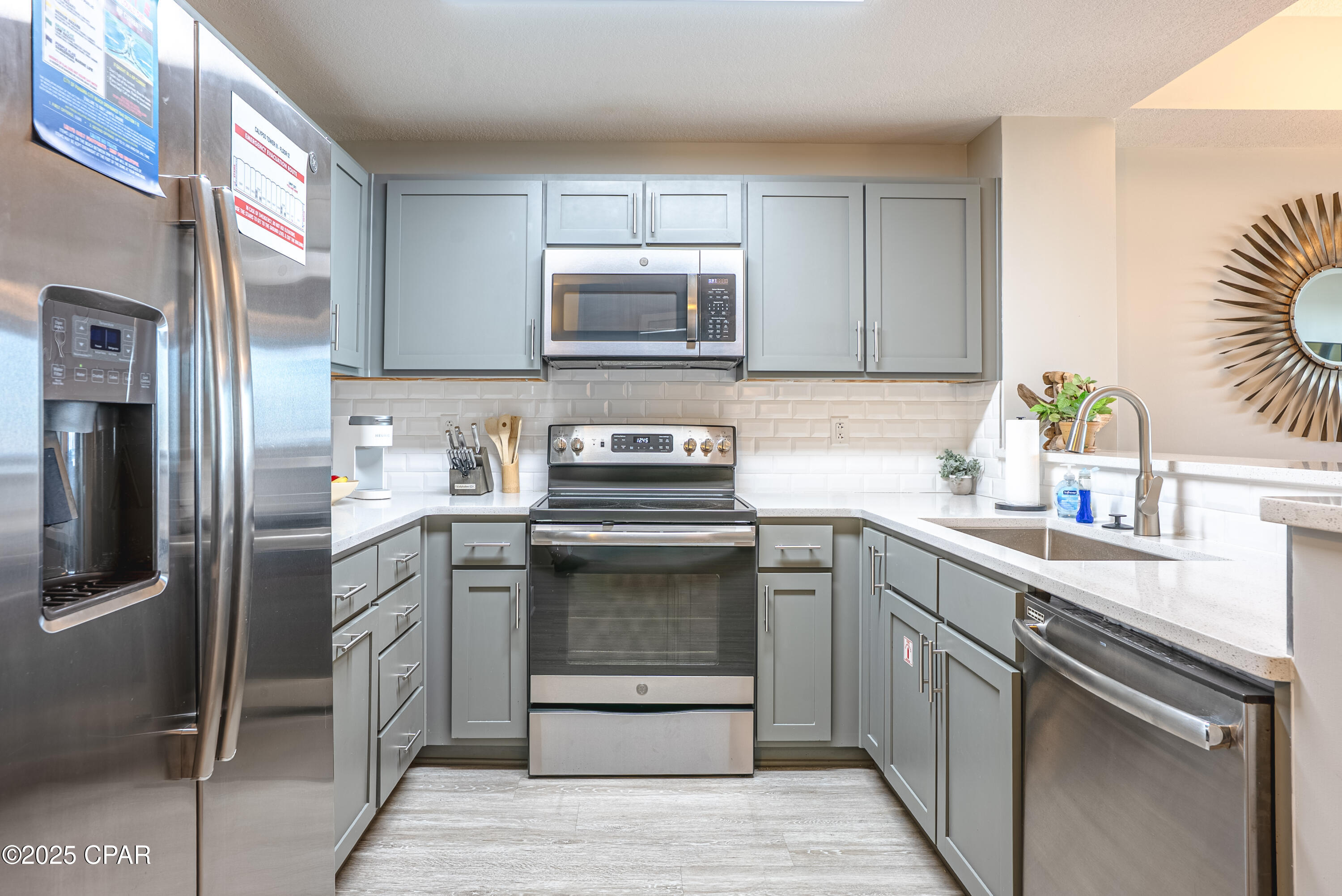 Image 14 For 15928 Front Beach Road 31211