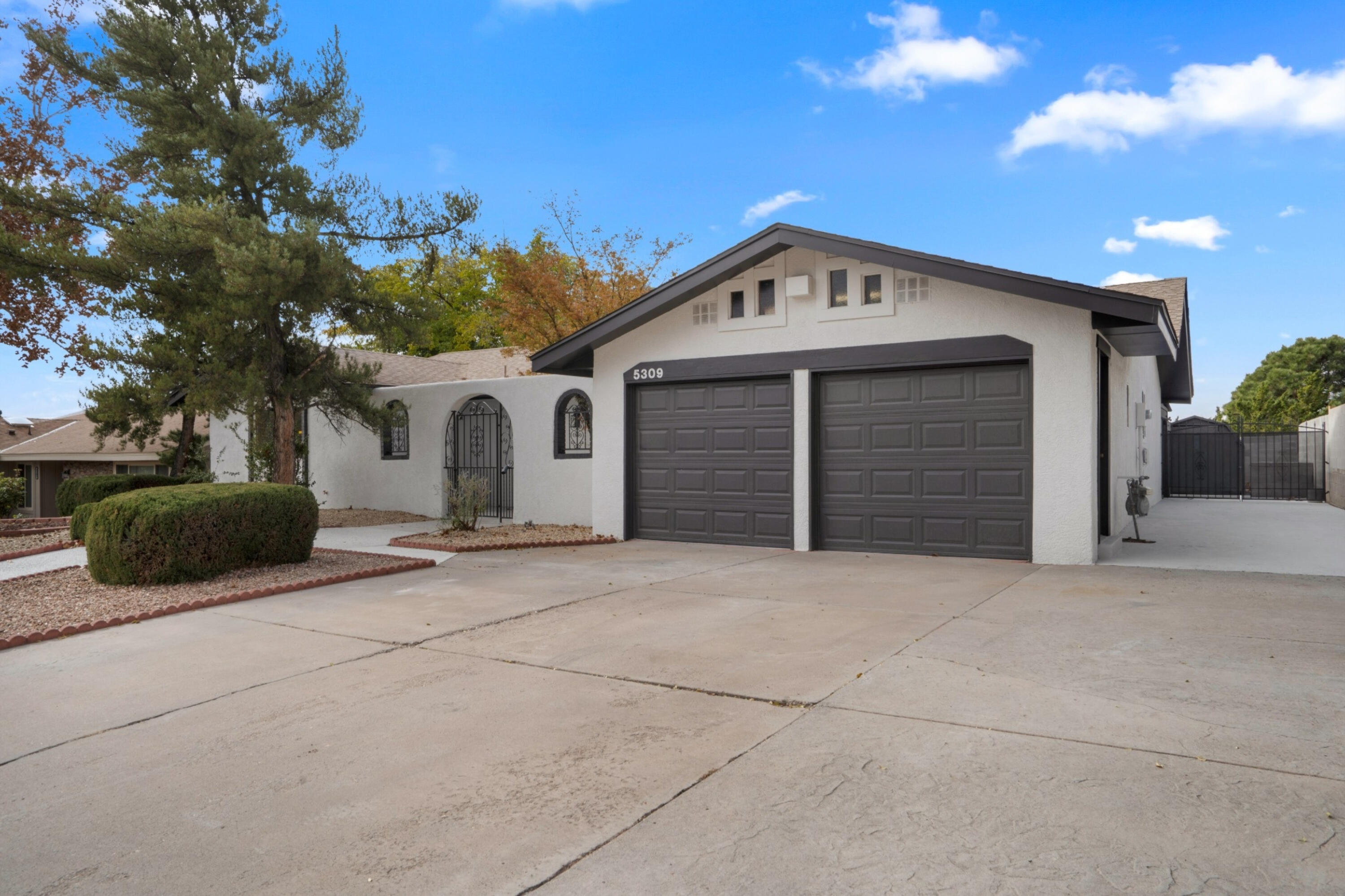 Homes for sale in Albuquerque, NM | 5309 Jessie Dr Ne, Albuquerque, NM 87111 | MLS# 1095262