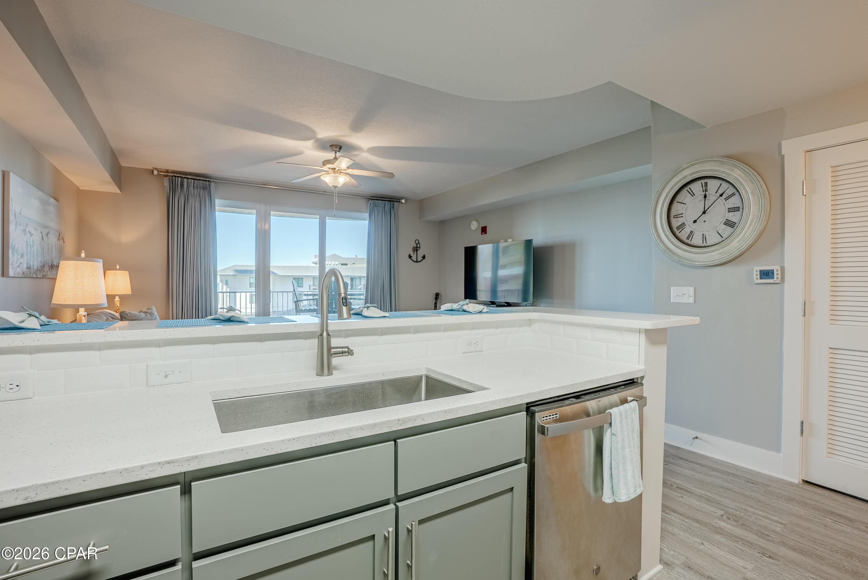 Image 17 For 15928 Front Beach Road 3-403