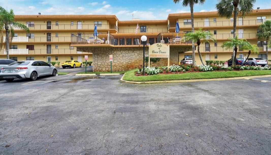 Isle Of Sandalfoot Condo