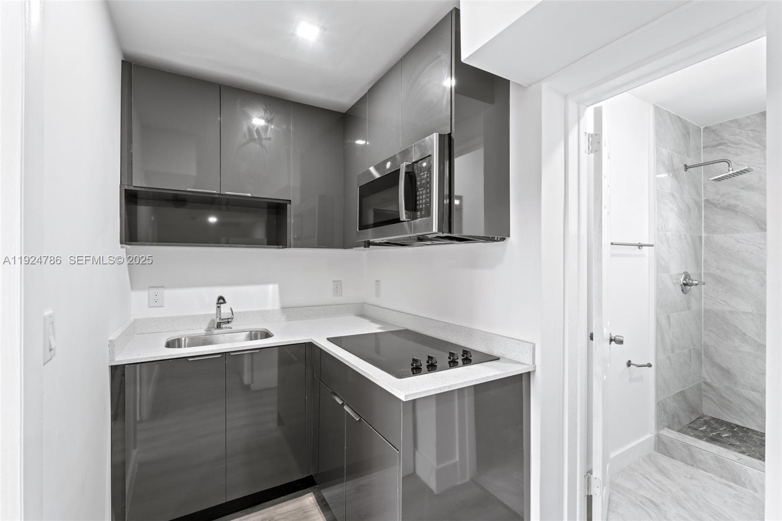 Hollywood Little Ranches