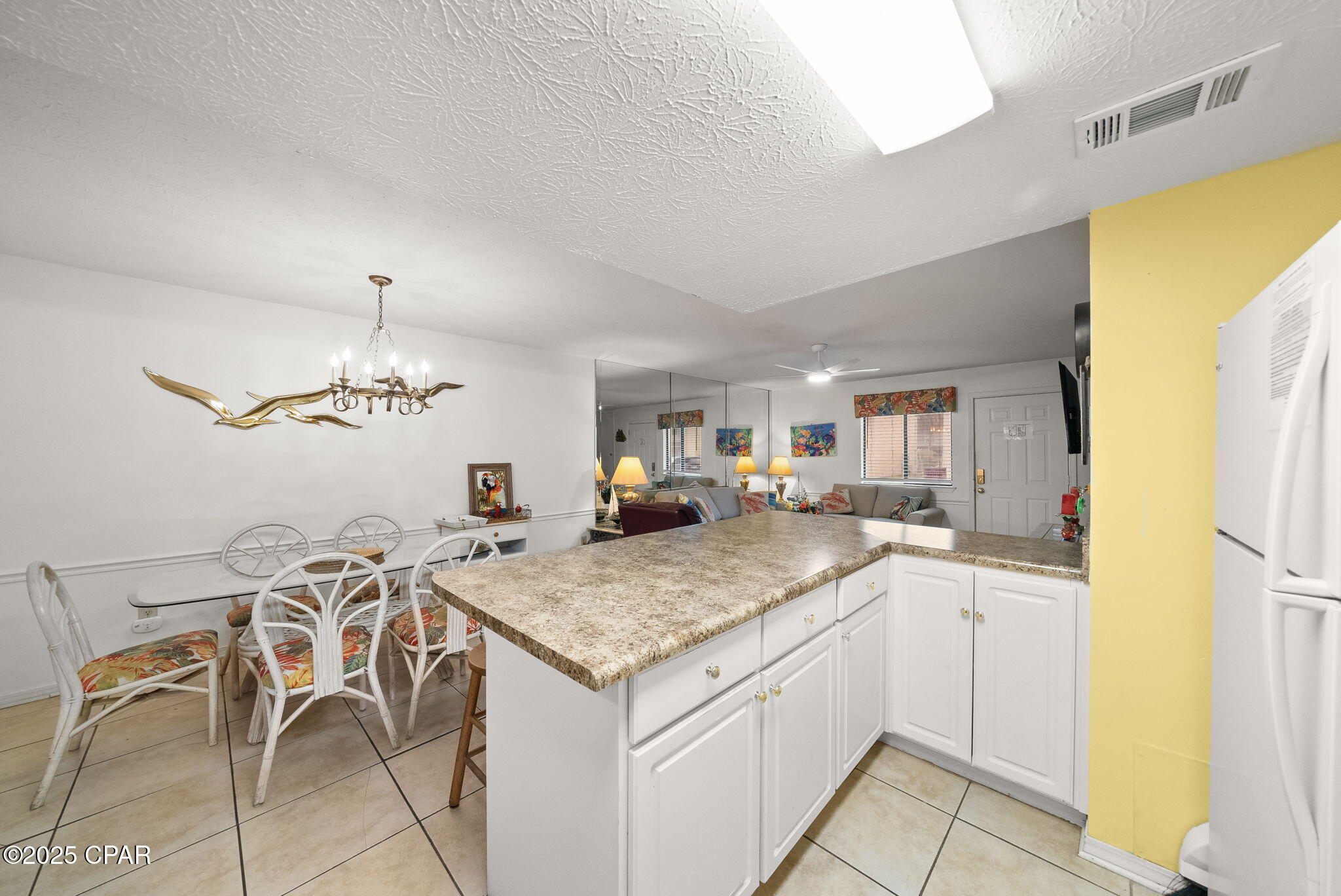 Image 10 For 133 Leslie Lane