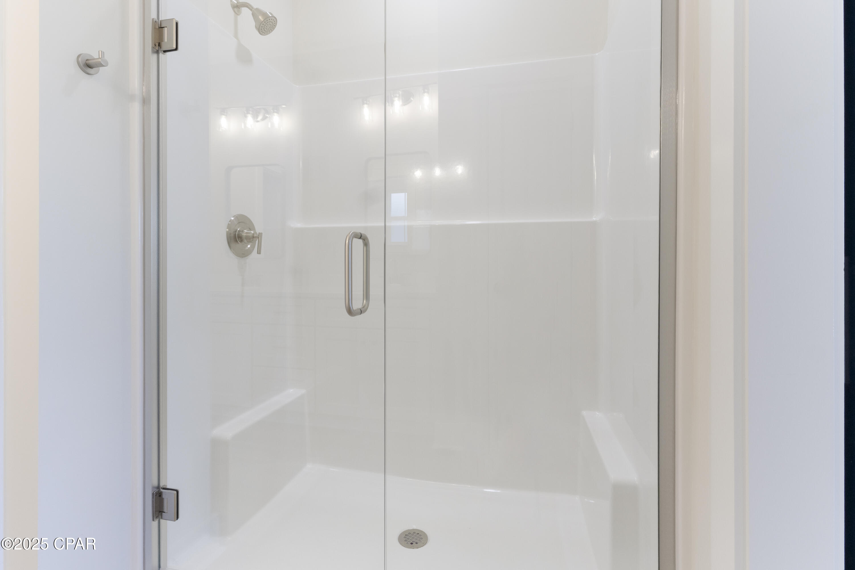 Image 15 For 3817 Red Deer Circle