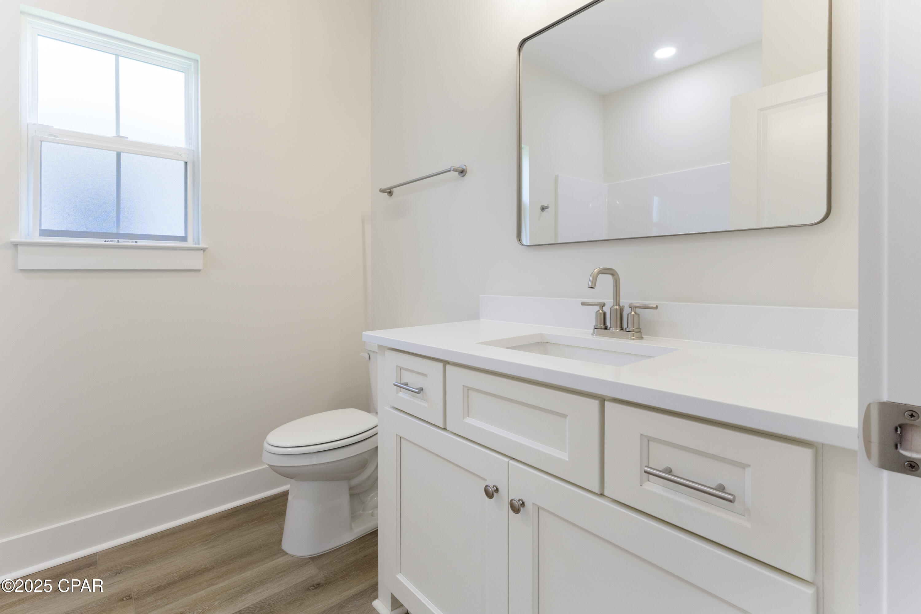 Image 17 For 3817 Red Deer Circle