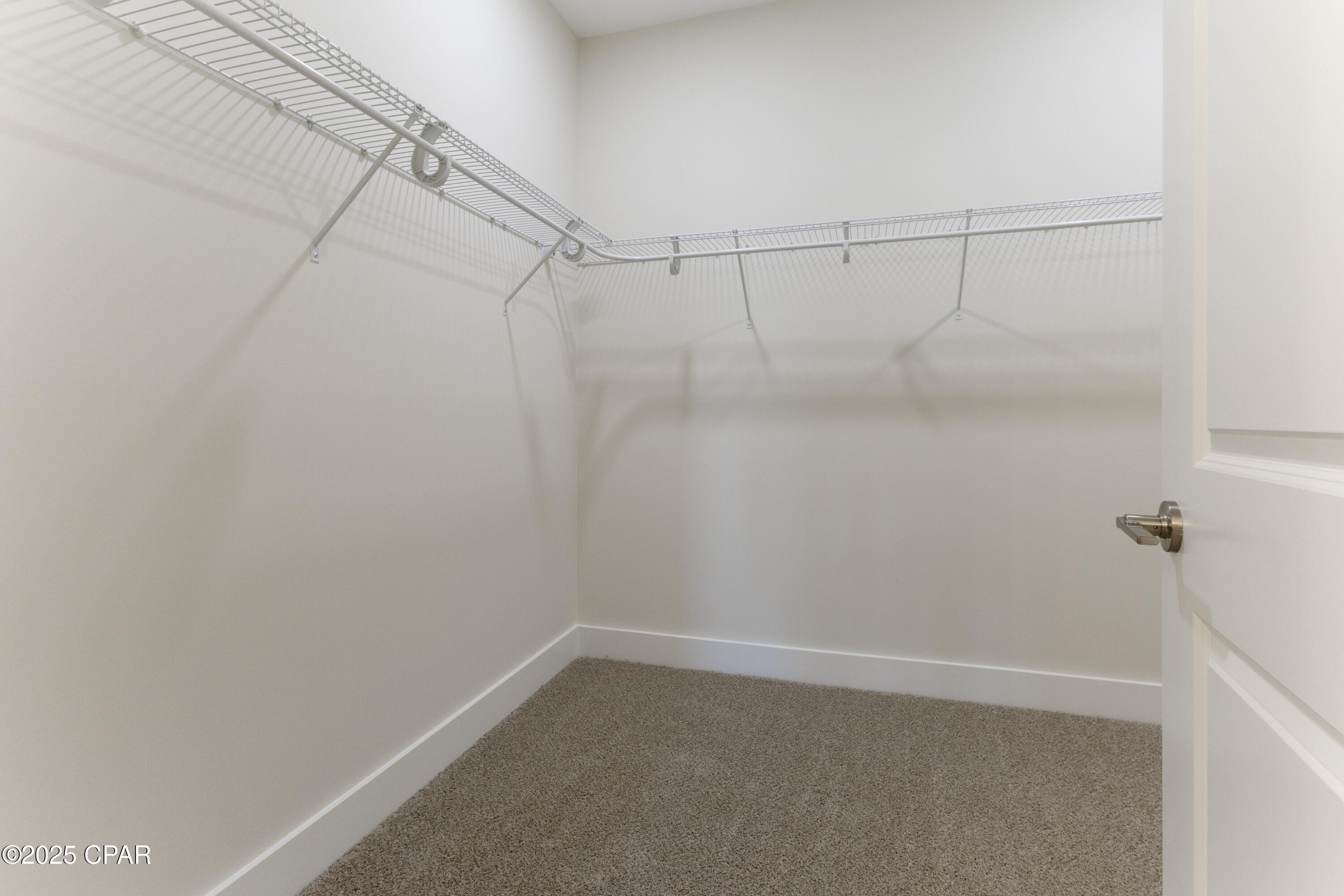 Image 22 For 3817 Red Deer Circle