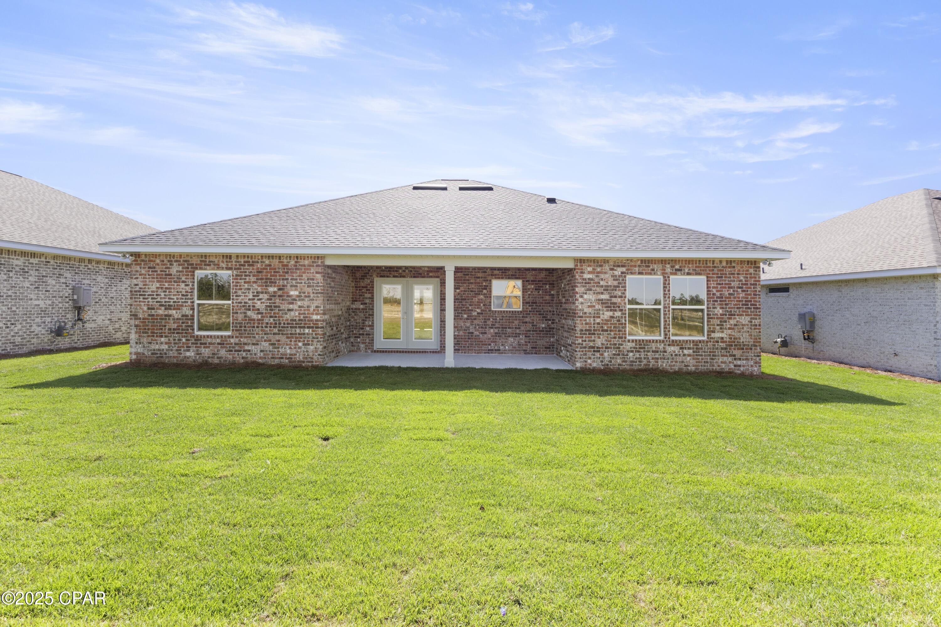 Image 23 For 3817 Red Deer Circle