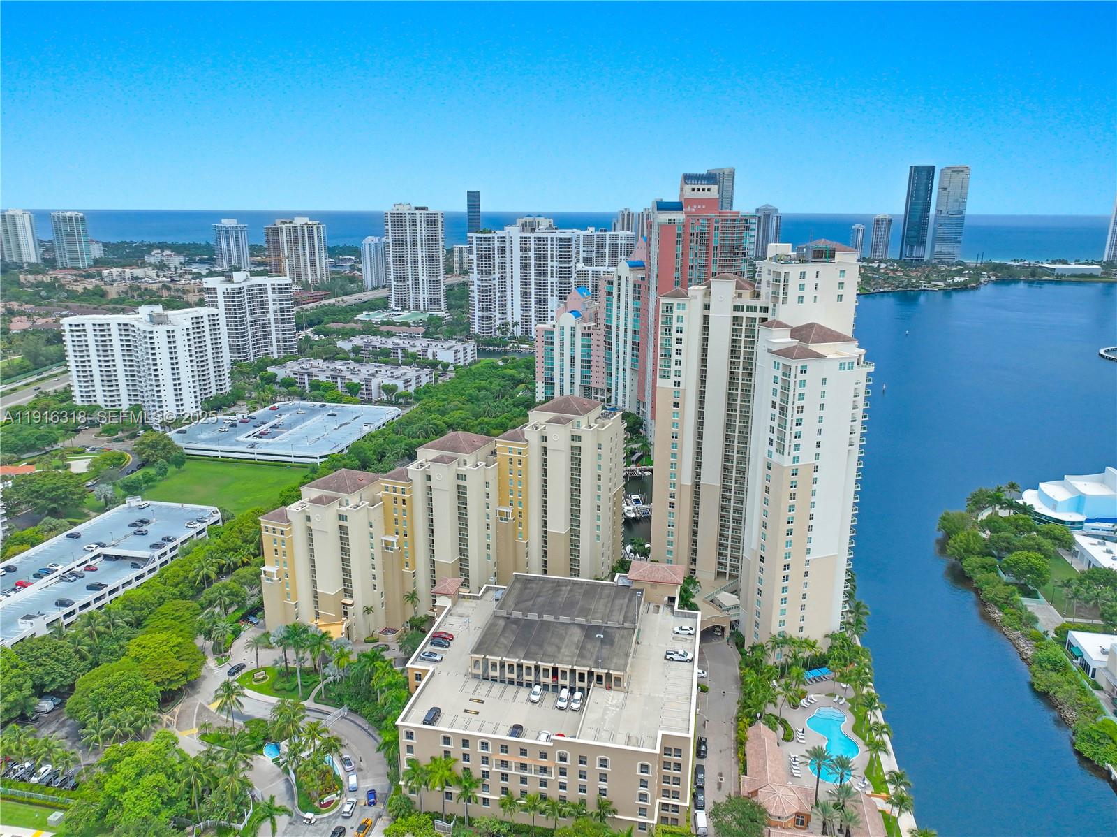 Aventura Marina Condo Num