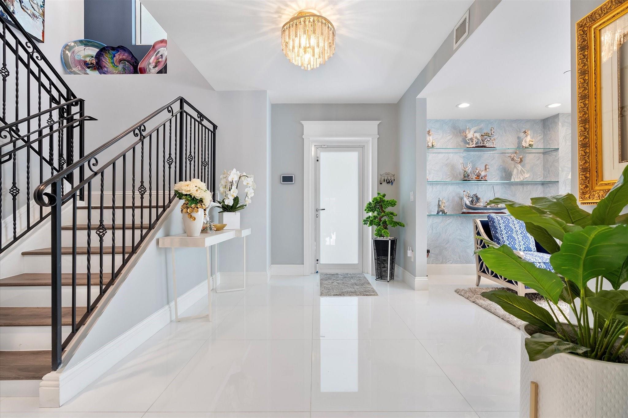 Homes for sale in Fort Lauderdale, FL | 615 Bayshore Dr #106, Fort Lauderdale, FL 33304 | MLS# F10539272