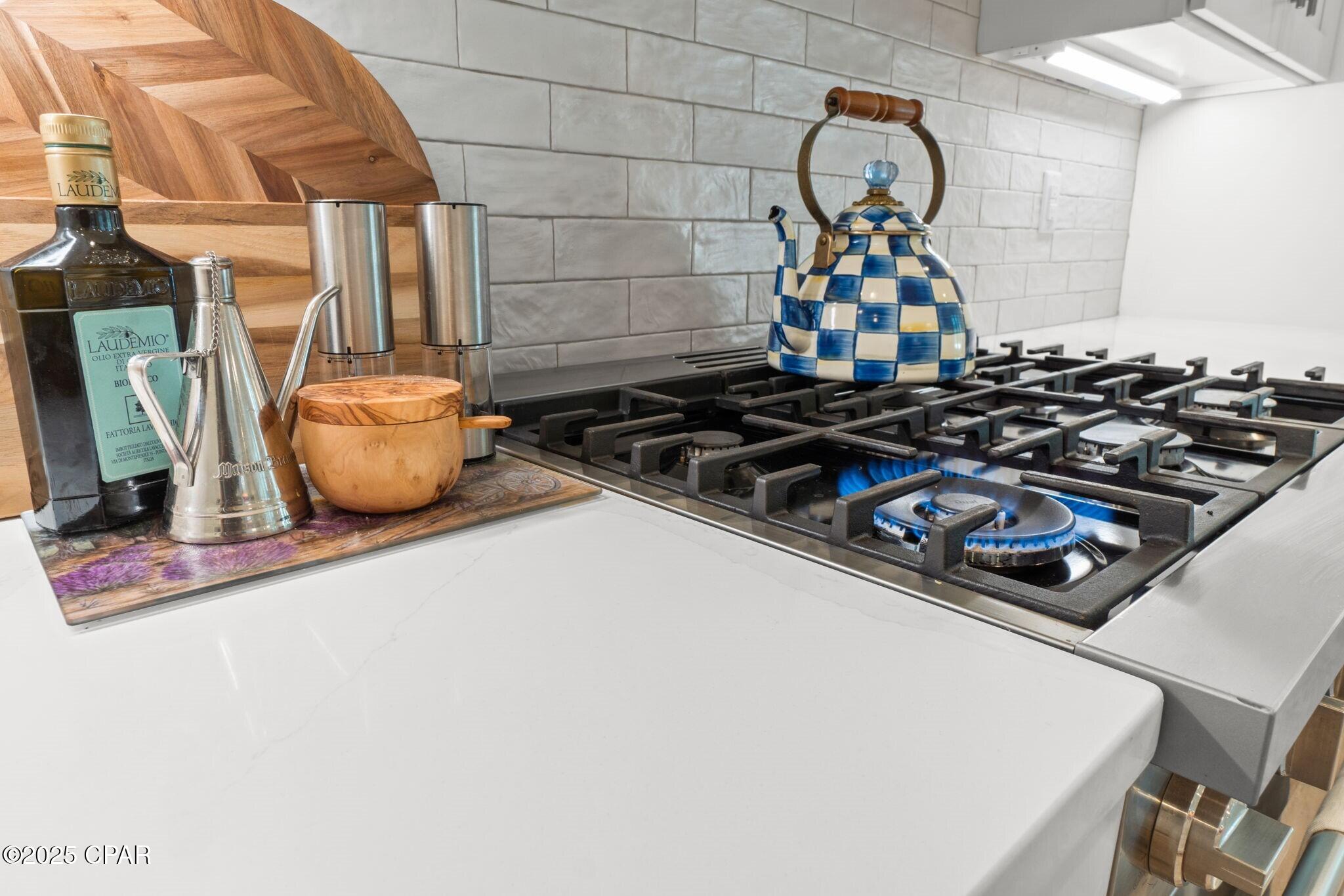 Image 18 For 30 Firethorn Circle