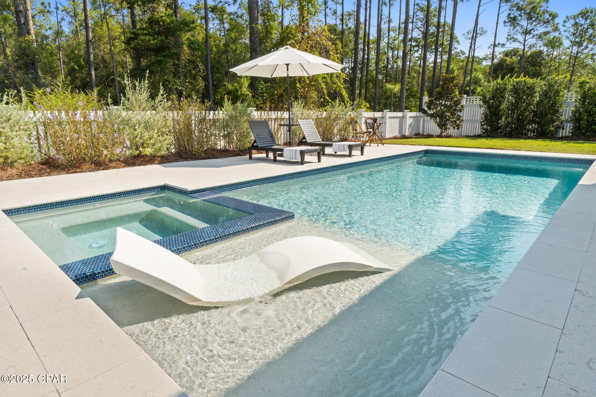 Image 2 For 30 Firethorn Circle