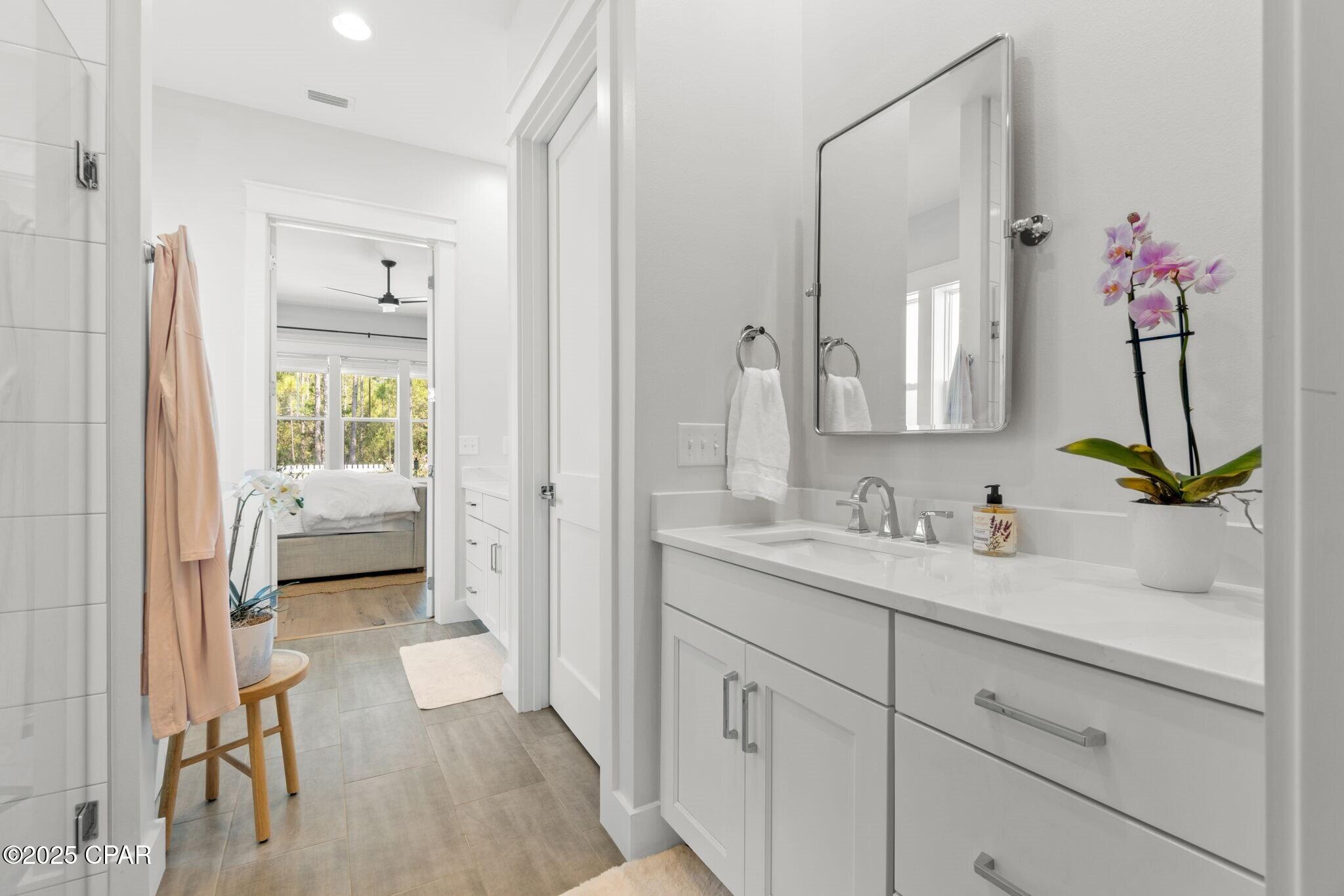 Image 28 For 30 Firethorn Circle