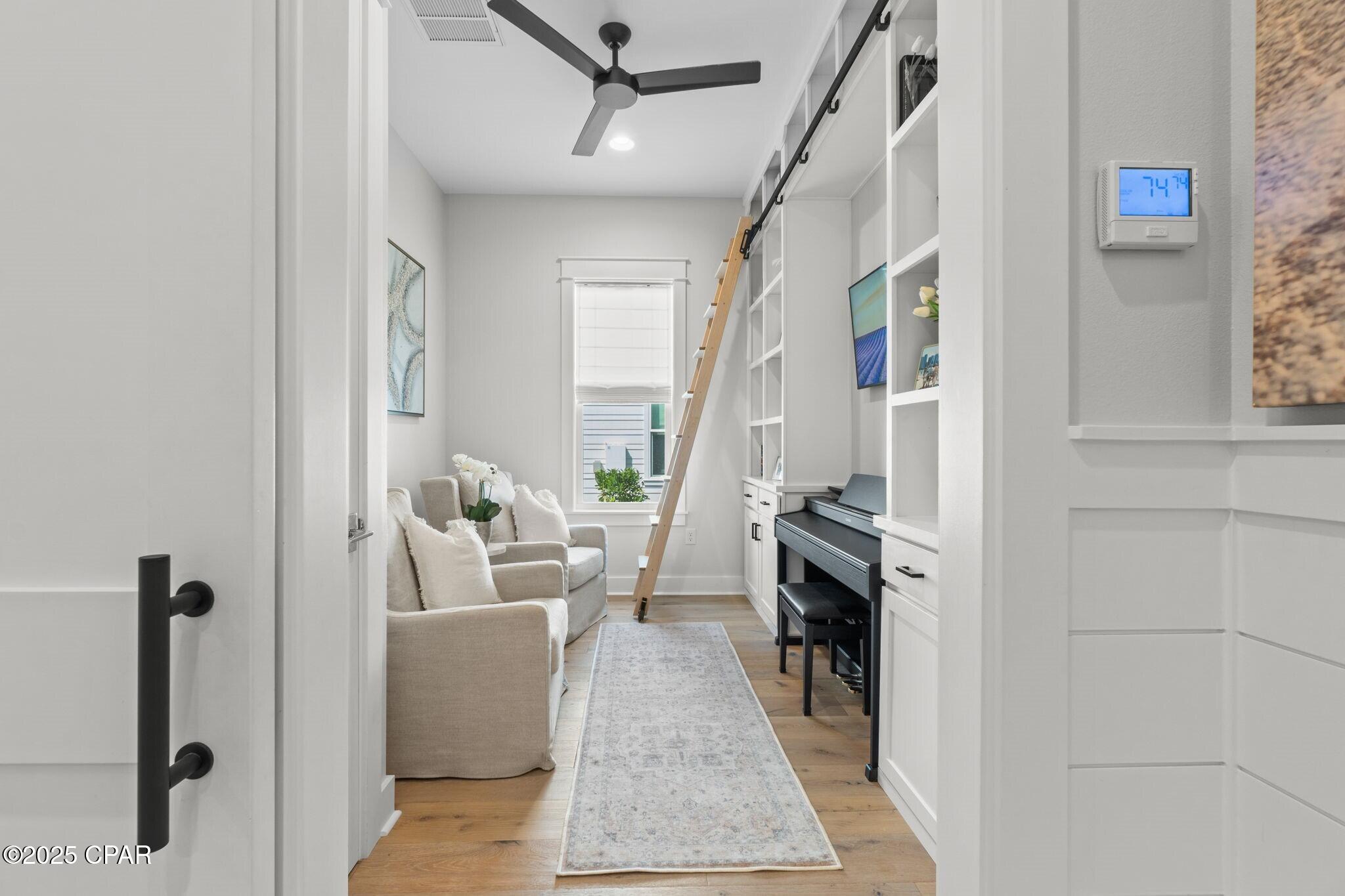 Image 30 For 30 Firethorn Circle