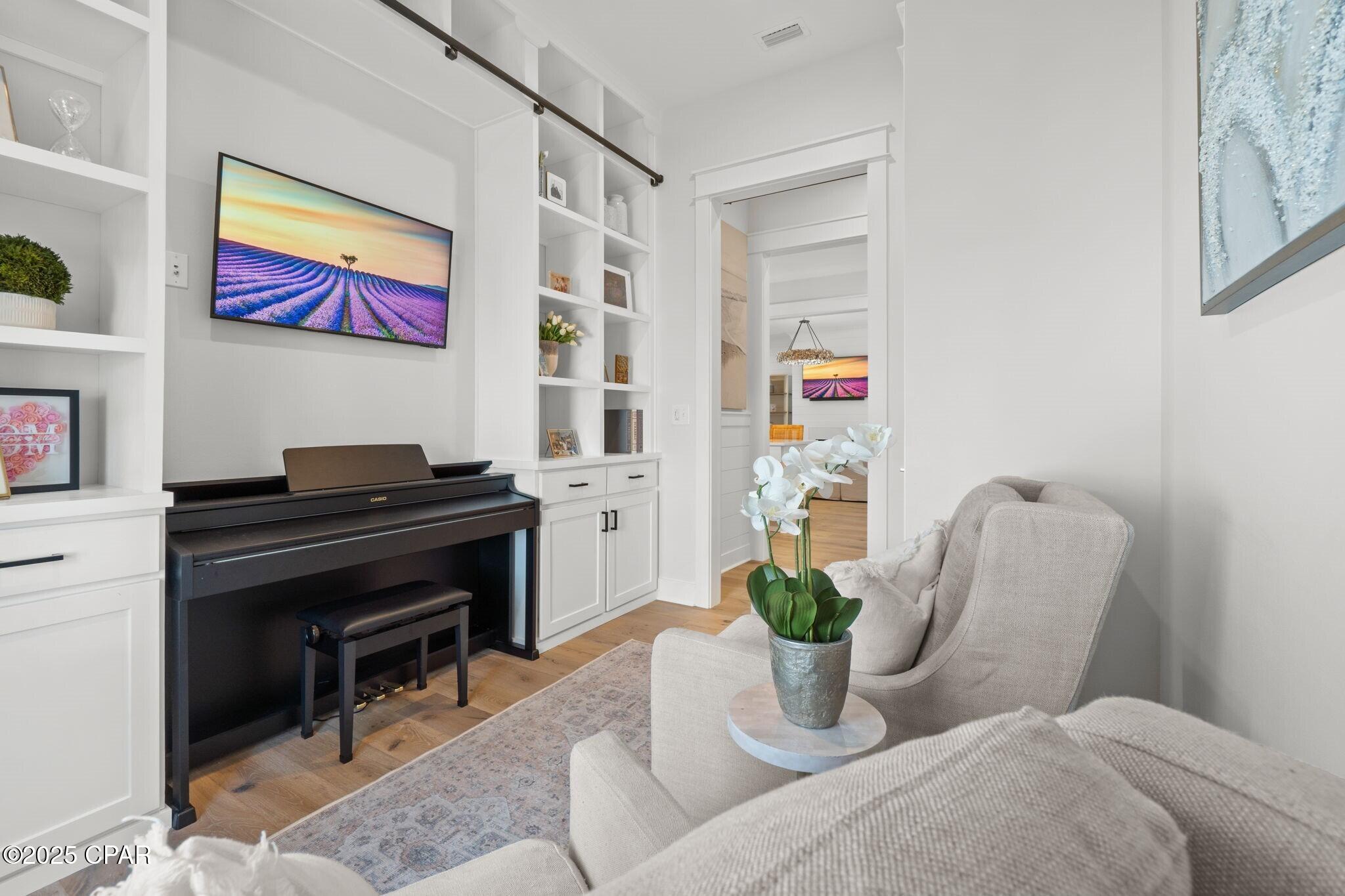 Image 32 For 30 Firethorn Circle