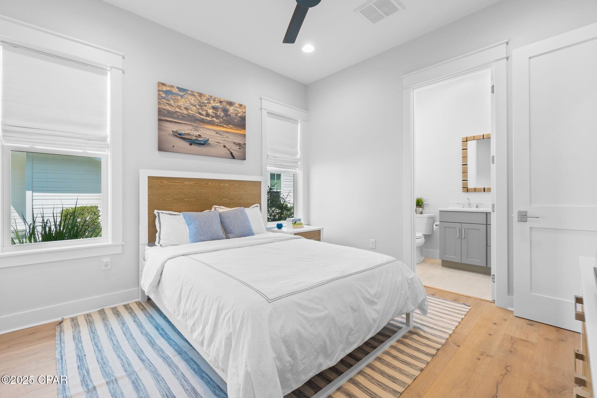 Image 41 For 30 Firethorn Circle