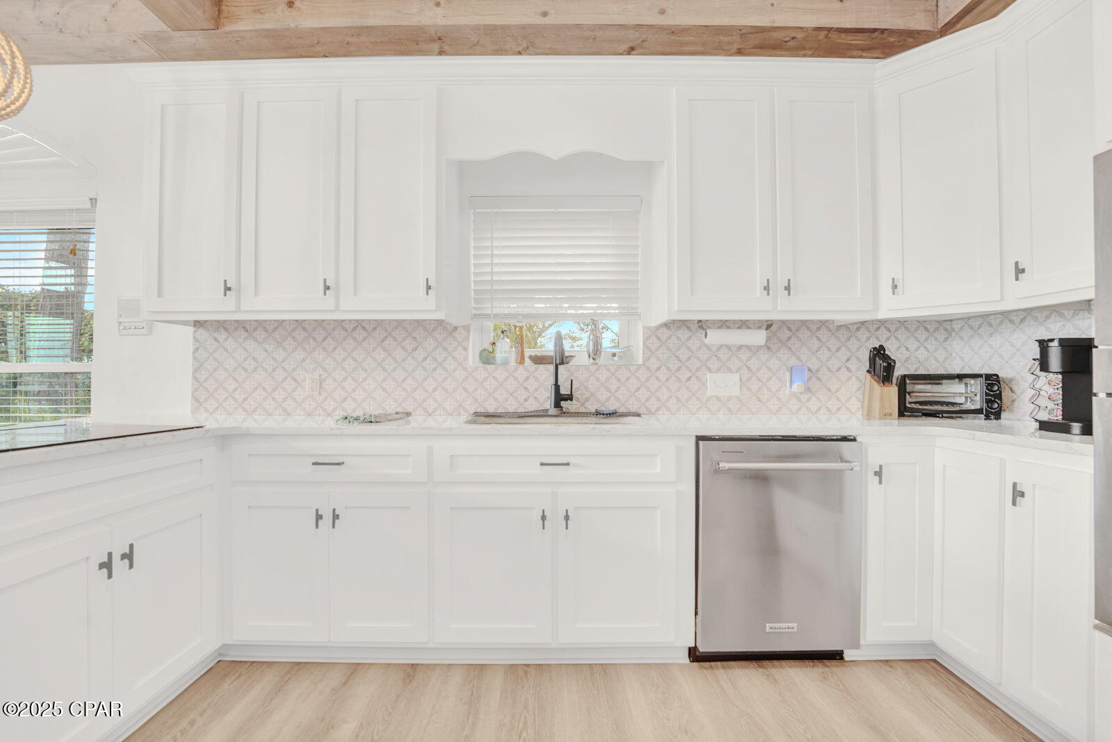 Image 17 For 5620 Lagoon Drive