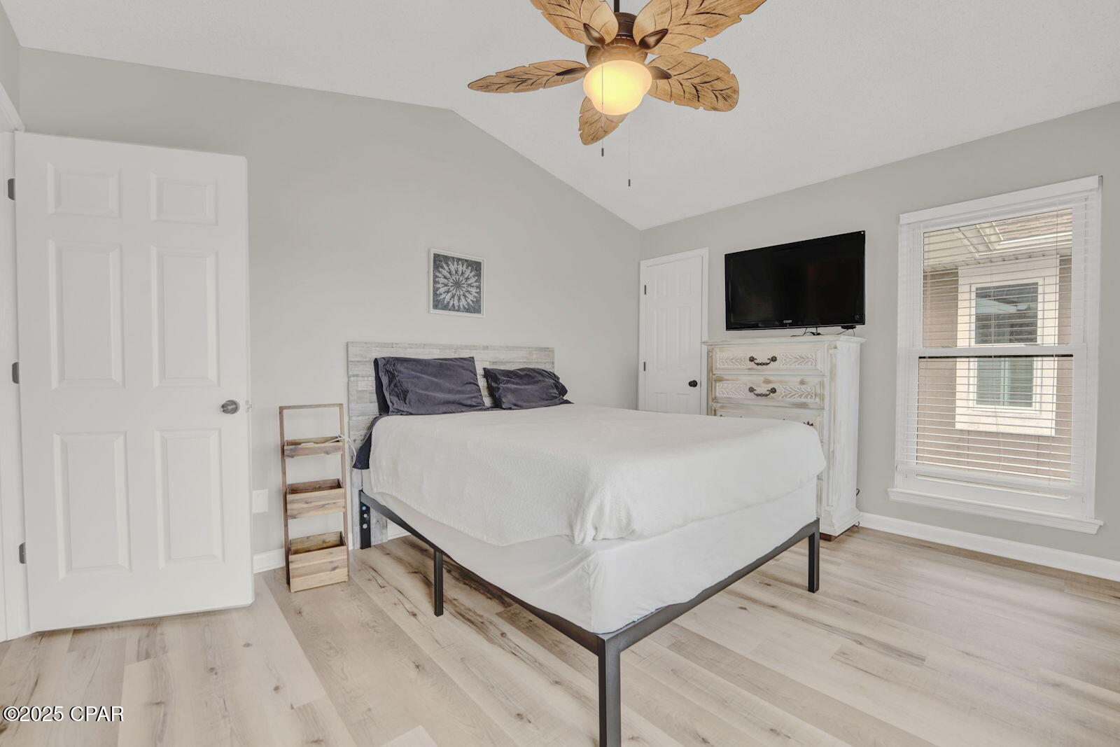 Image 39 For 5620 Lagoon Drive