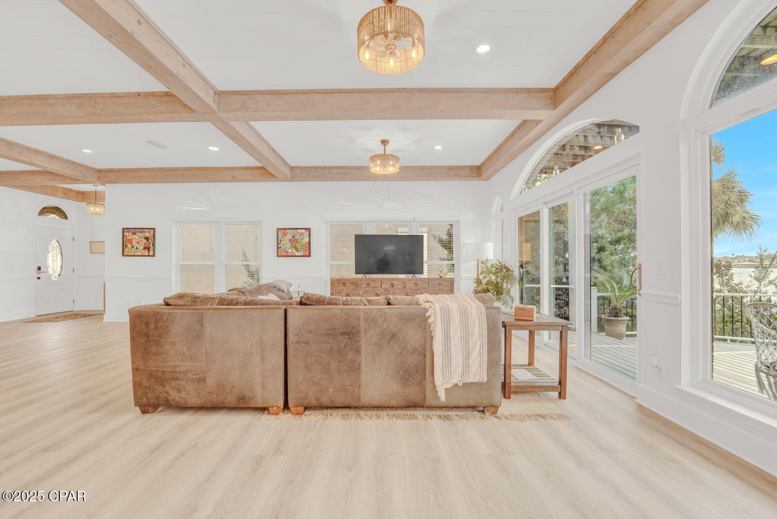 Image 7 For 5620 Lagoon Drive