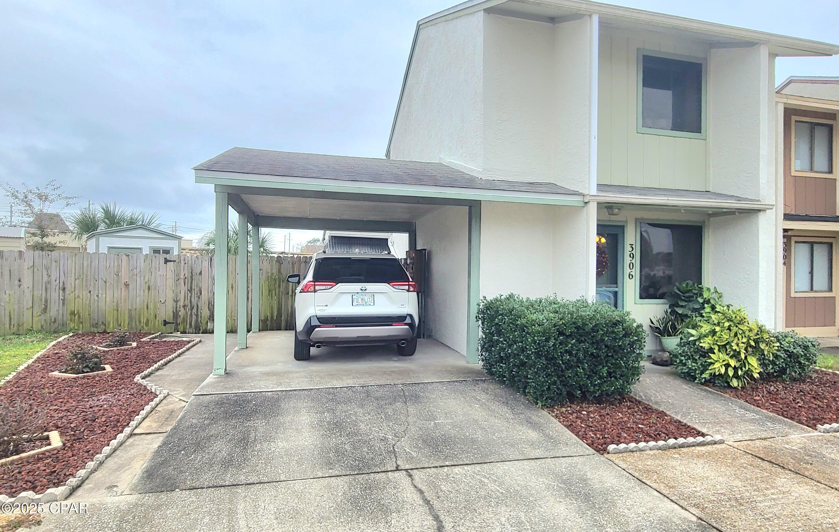 Details for 3906 Venetian Circle, Panama City, FL 32405