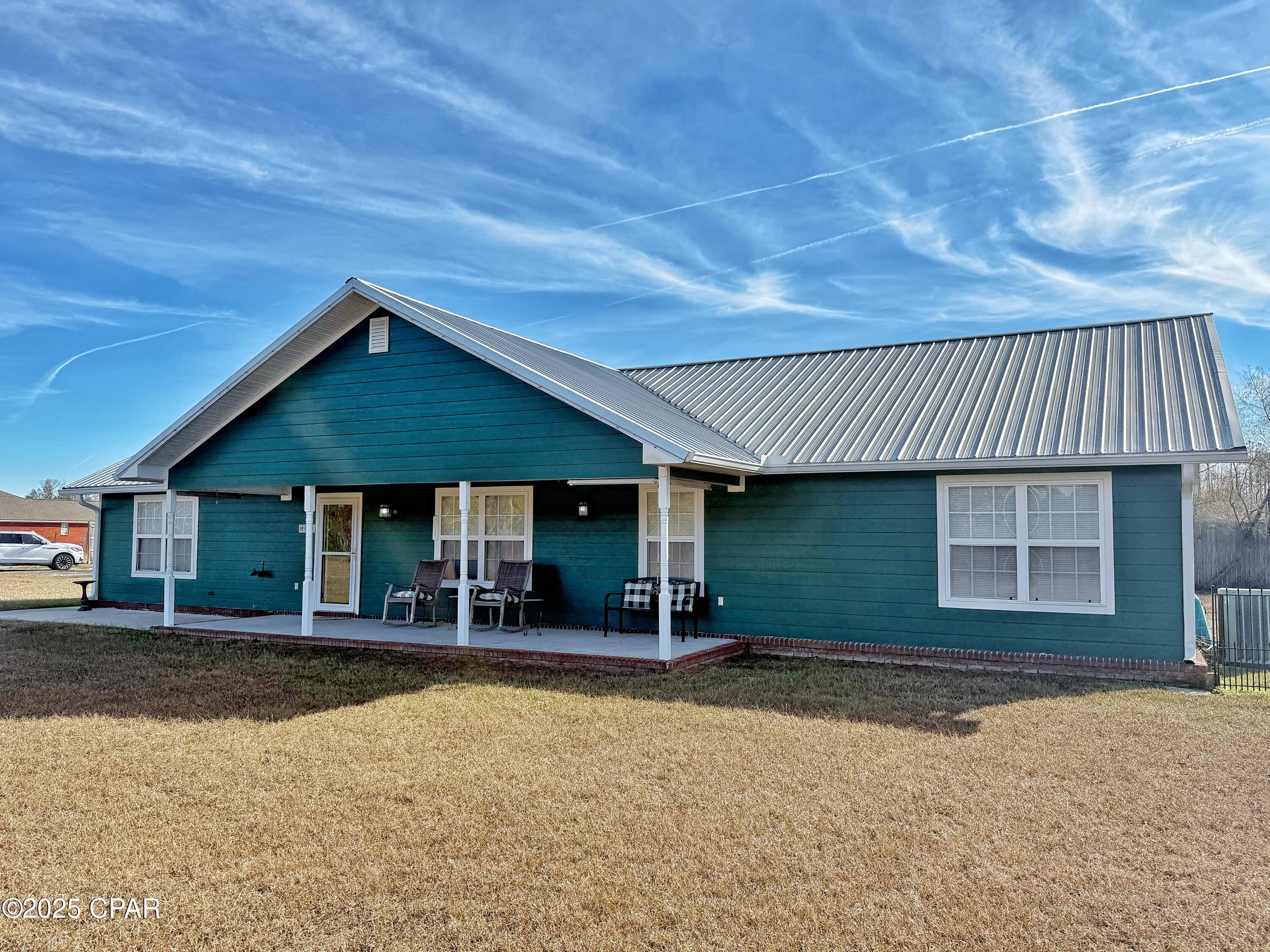 Details for 21382 Paradise Lane, Altha, FL 32421