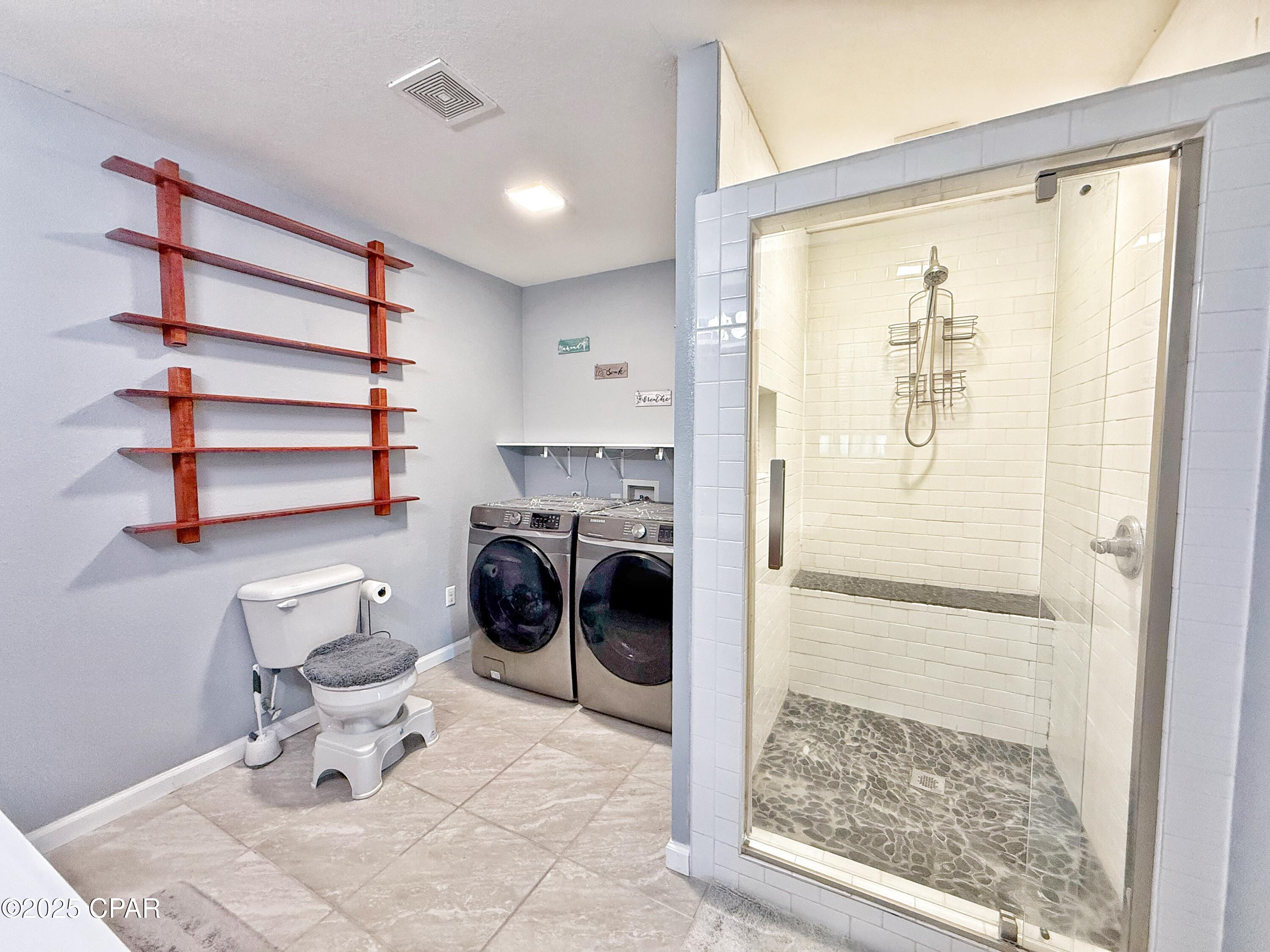 Image 19 For 21382 Paradise Lane