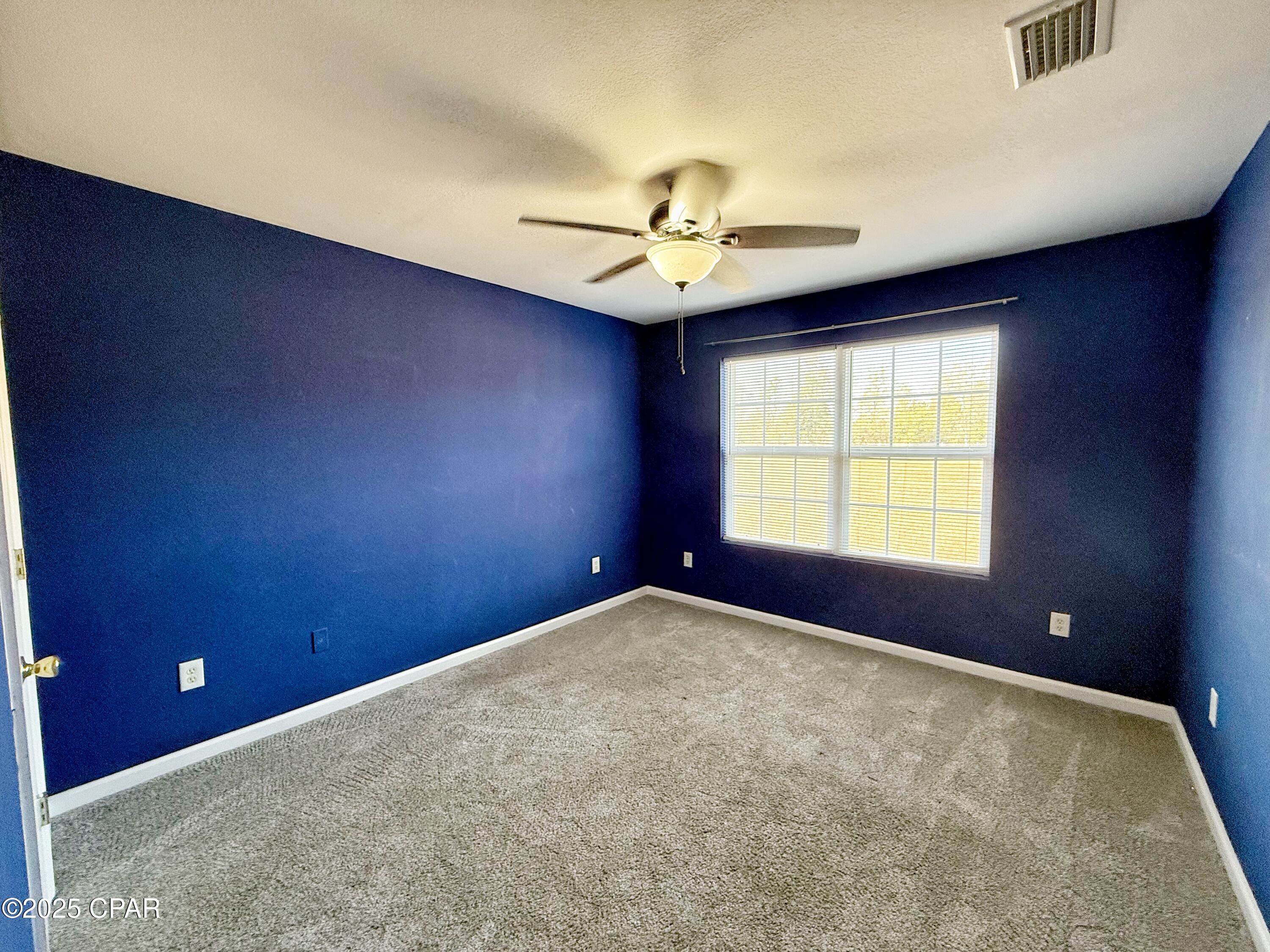 Image 26 For 21382 Paradise Lane