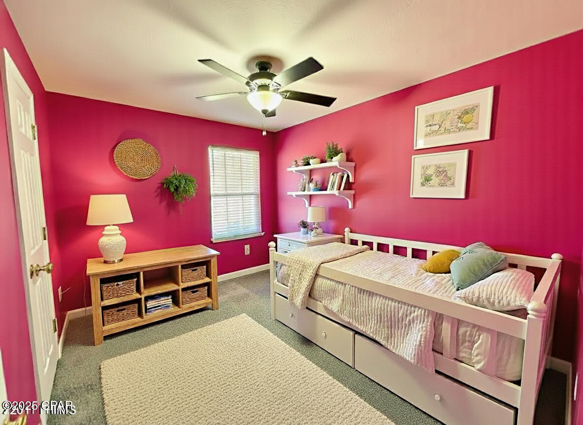 Image 28 For 21382 Paradise Lane