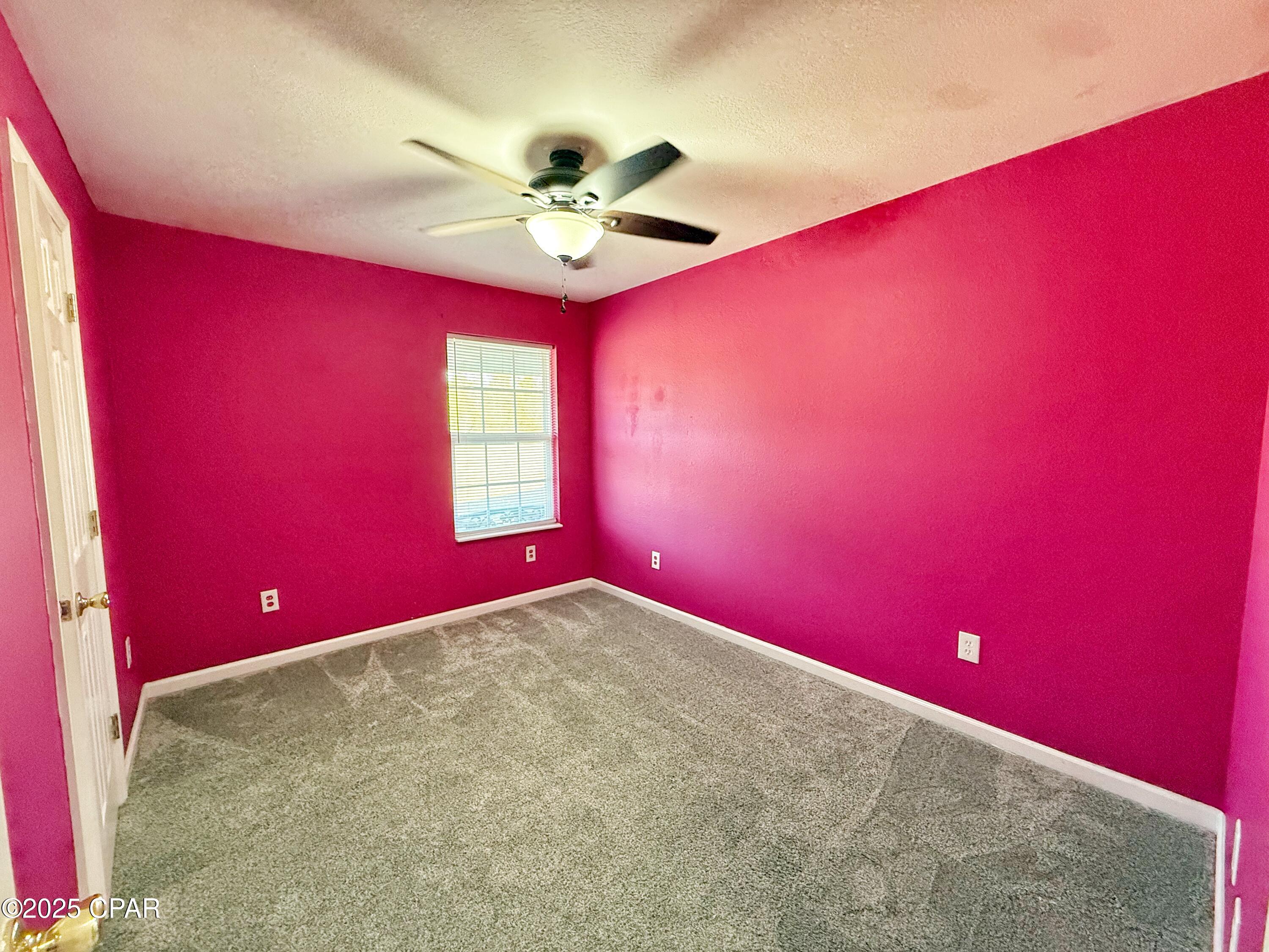 Image 30 For 21382 Paradise Lane