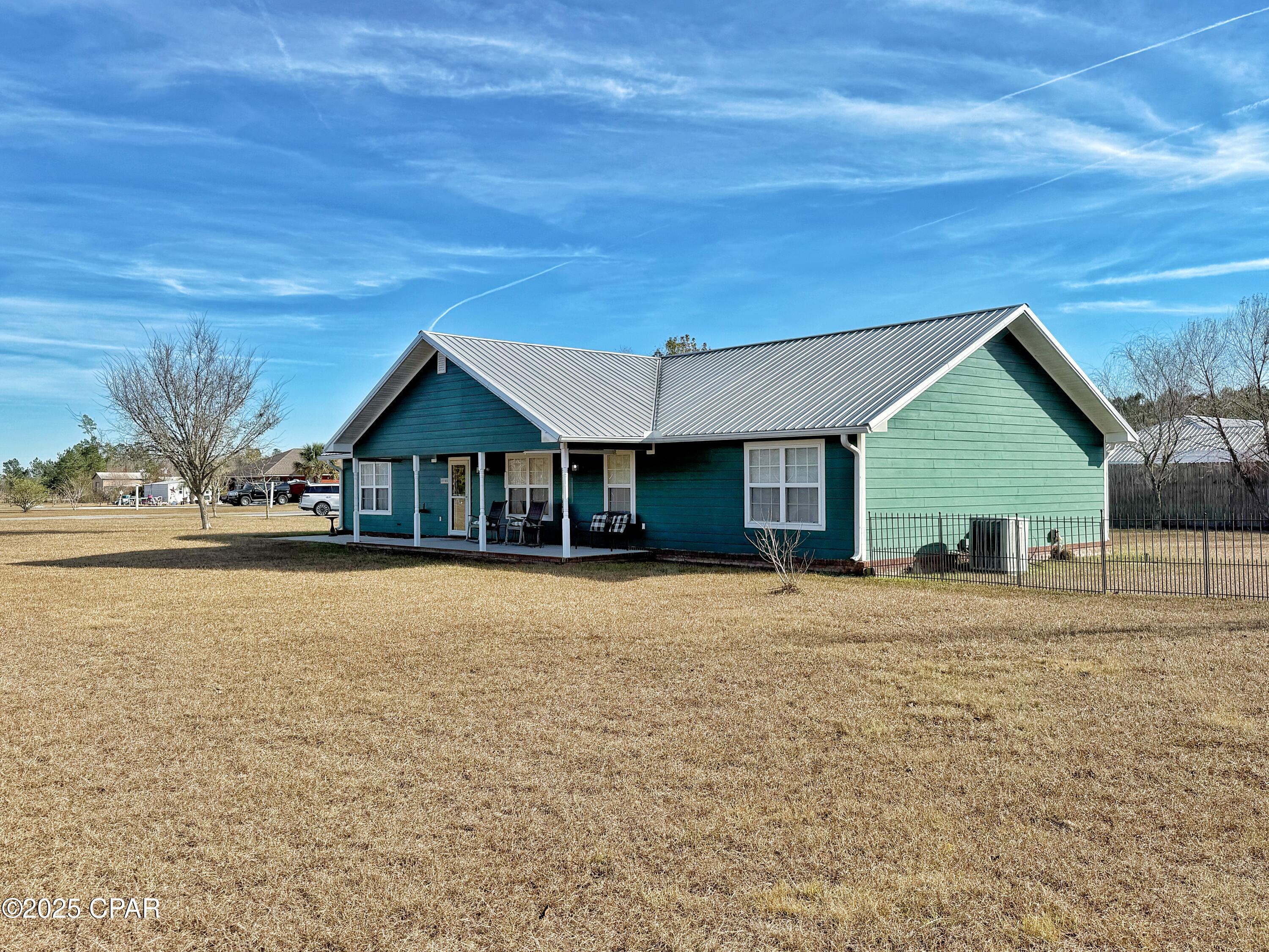 Image 43 For 21382 Paradise Lane
