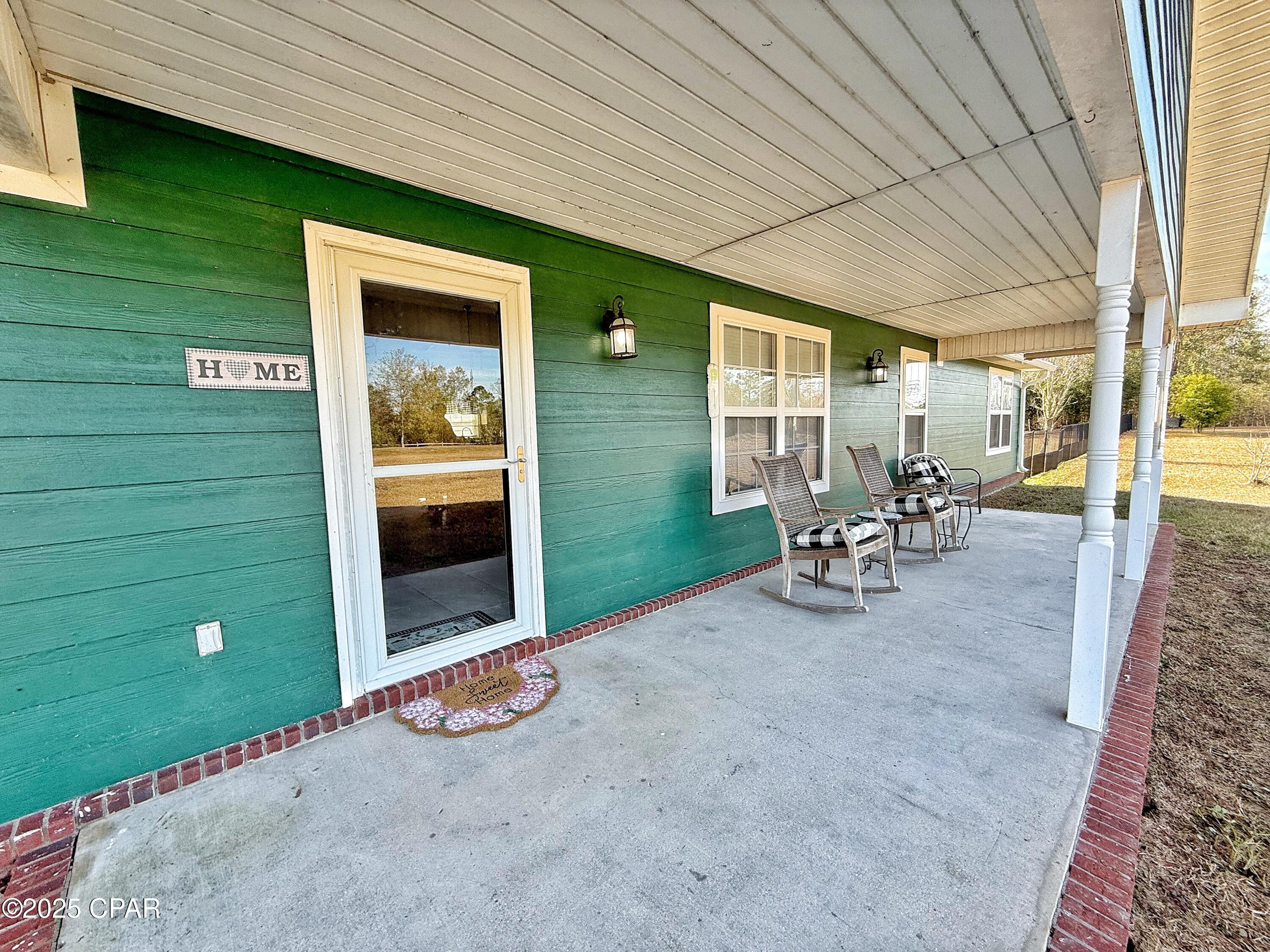 Image 44 For 21382 Paradise Lane