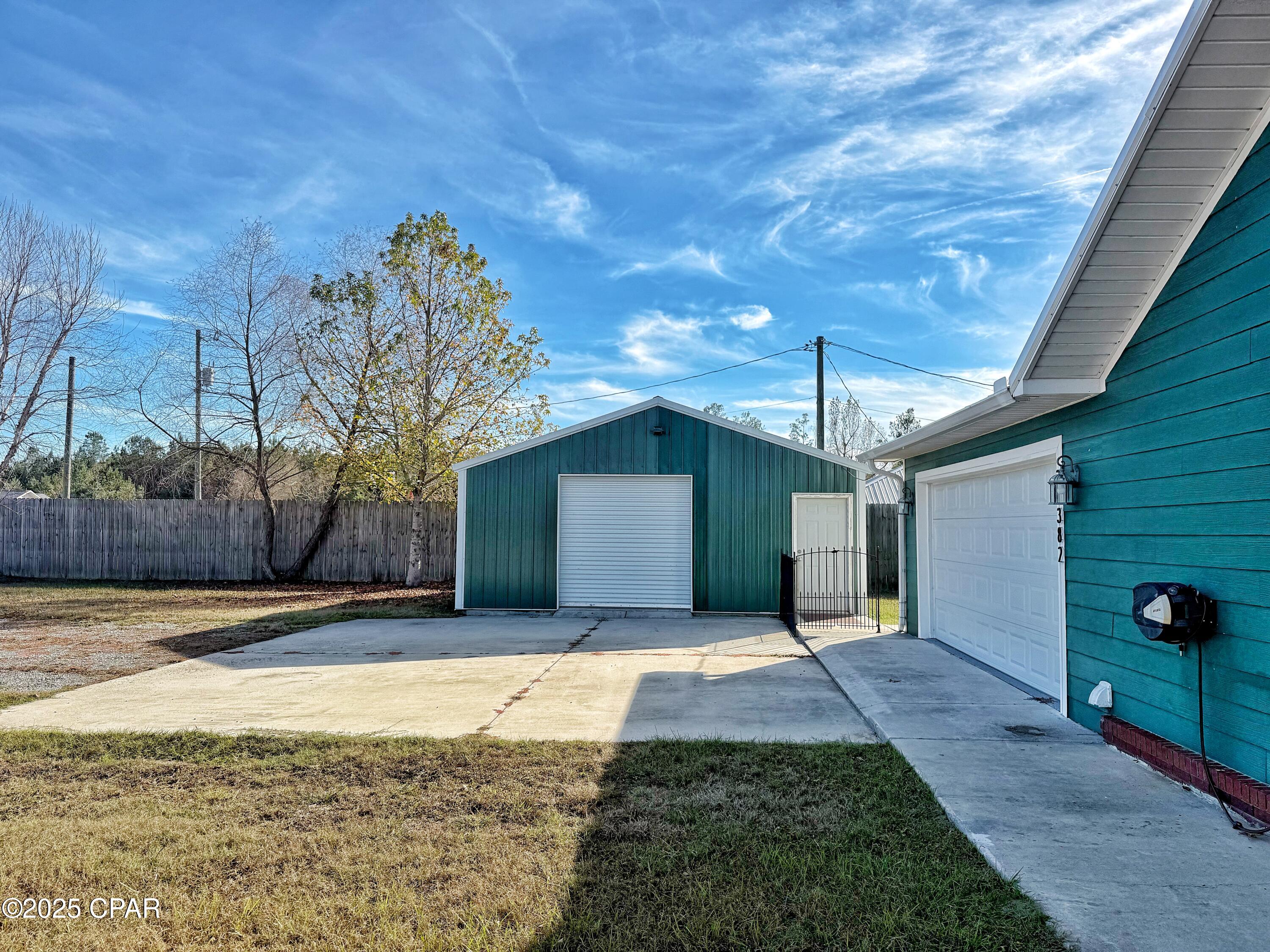 Image 5 For 21382 Paradise Lane