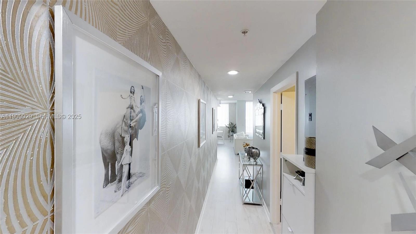 Vizcayne South Condo