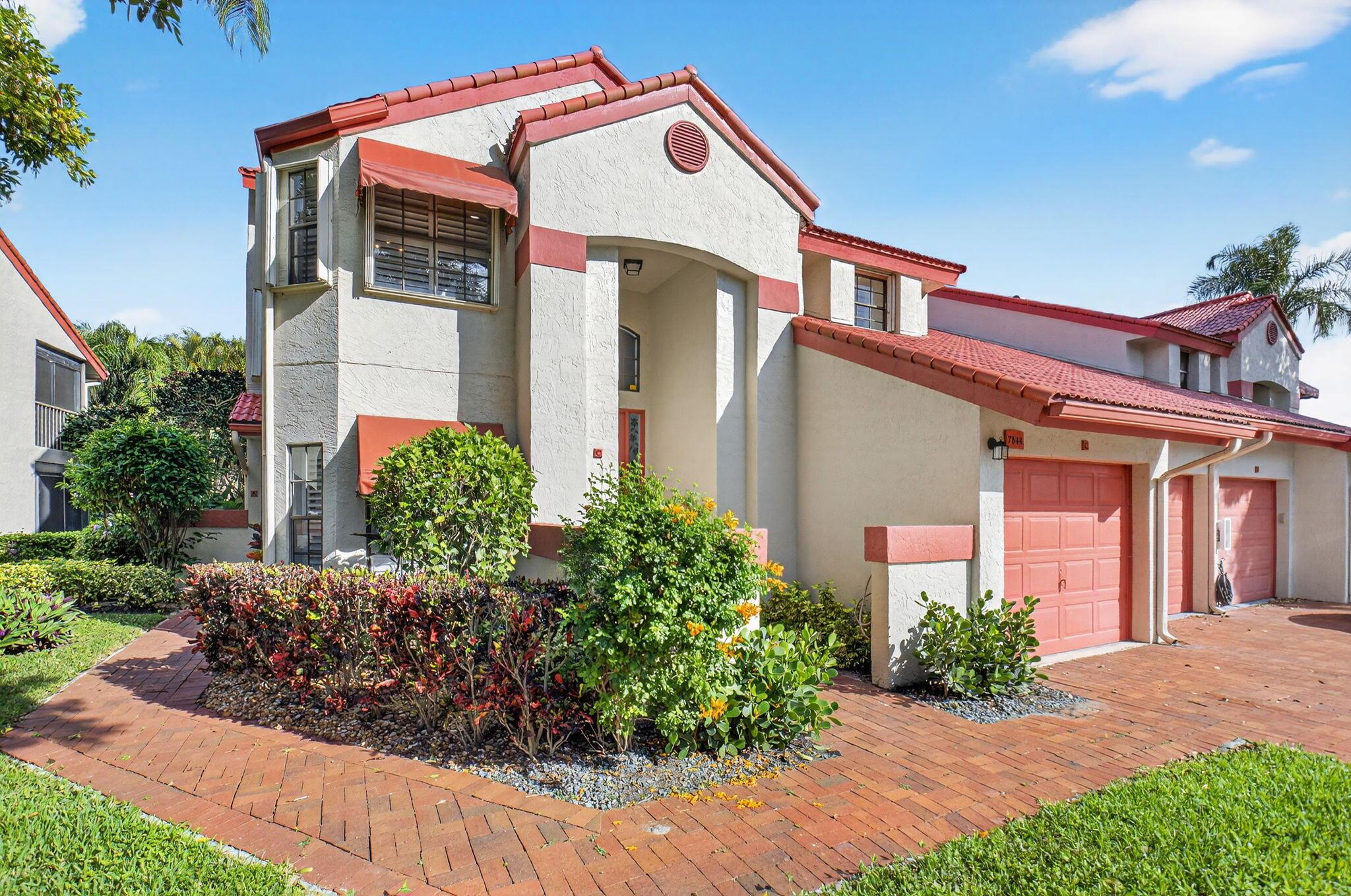 Lexington Club Villas Con