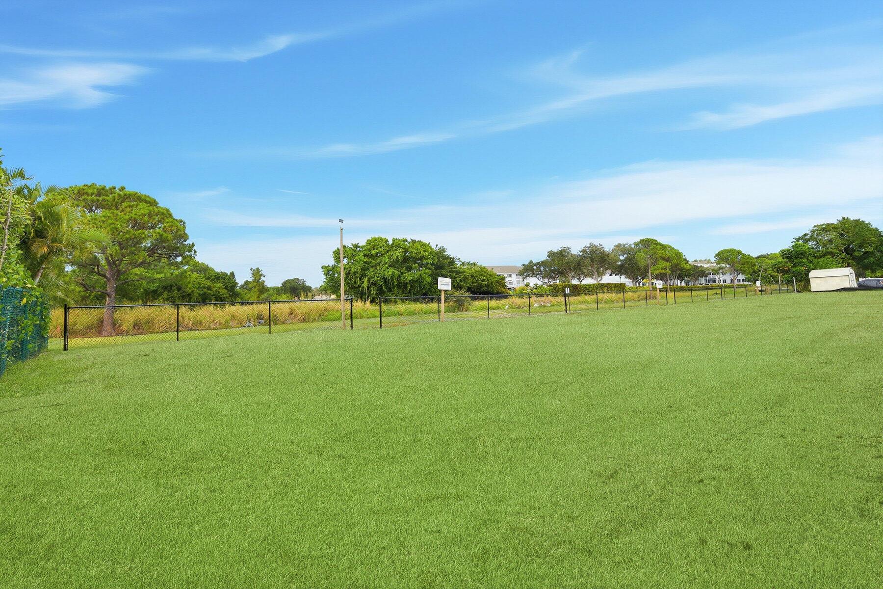 Homes for sale in Lake Worth, FL | 2801 Northside Dr, Lake Worth, FL 33462 | MLS# R11145250