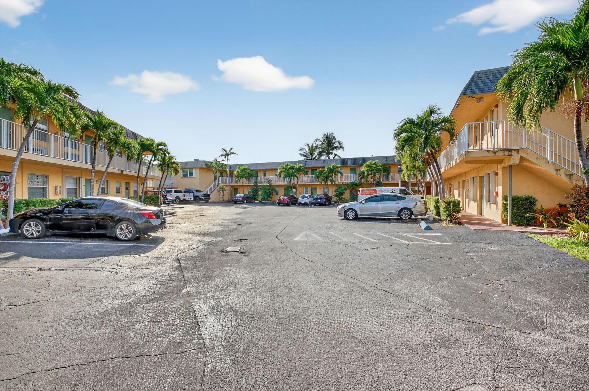 El Sol At Mainstreet